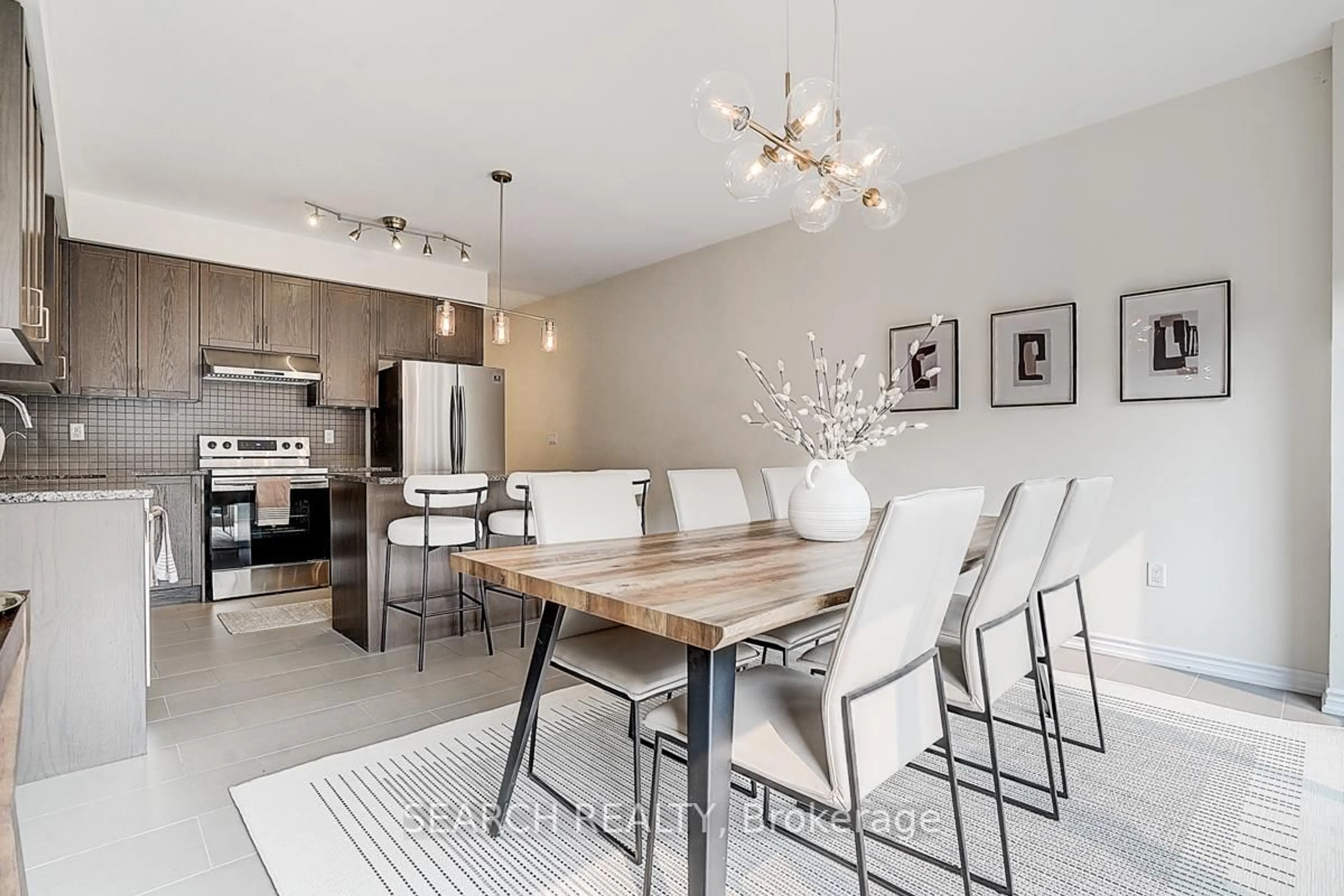 Open concept kitchen, unknown for 10931 Victoria Square Blvd, Markham Ontario L6C 0Z3