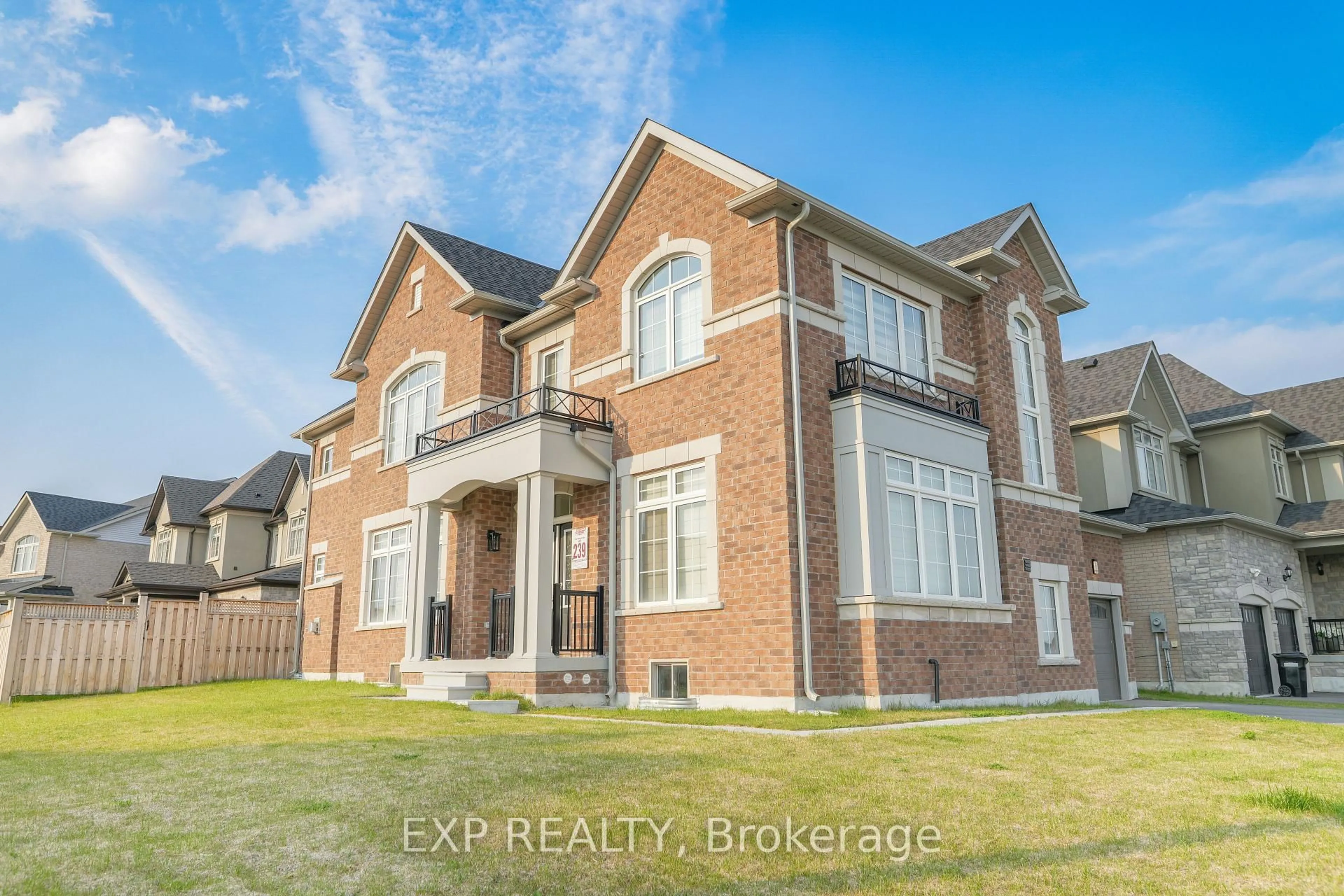 Home with brick exterior material, building for 1120 WICKHAM Rd, Innisfil Ontario L9S 0P8