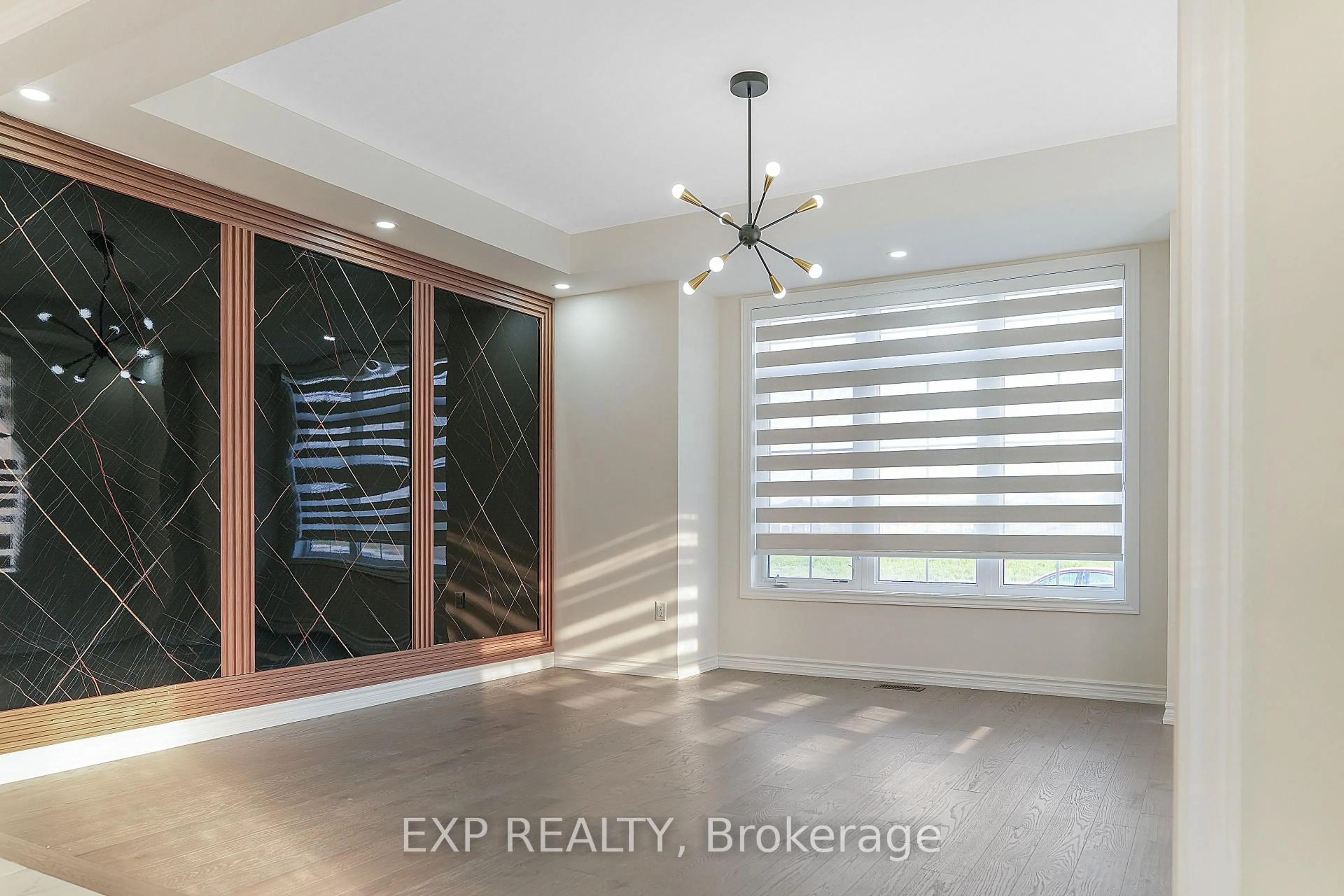 Indoor entryway for 1120 WICKHAM Rd, Innisfil Ontario L9S 0P8