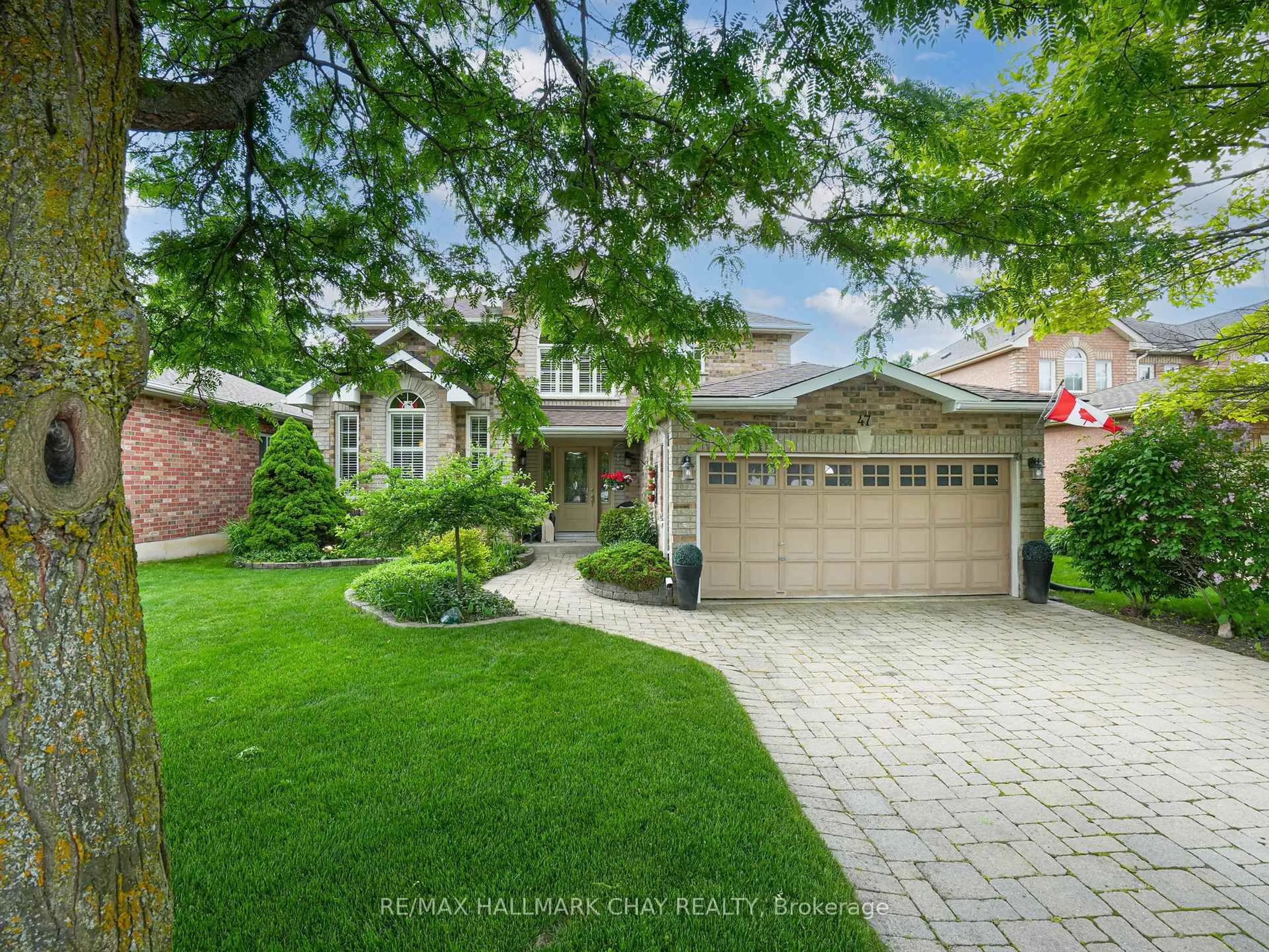 Home with brick exterior material, street for 47 Gray Ave, New Tecumseth Ontario L9R 1P4