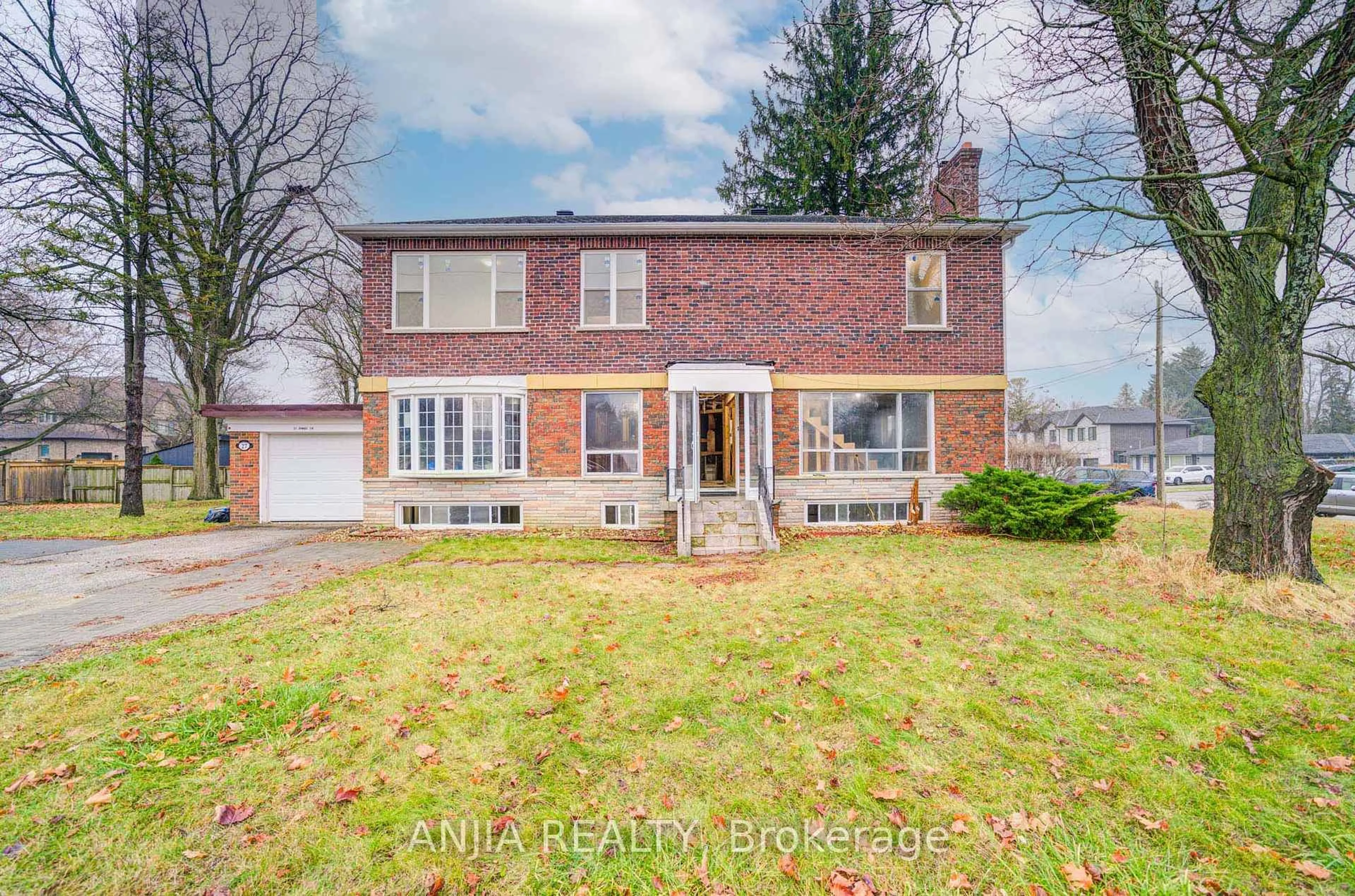 Home with brick exterior material, street for 27 Jonquil Cres, Markham Ontario L3P 1T3