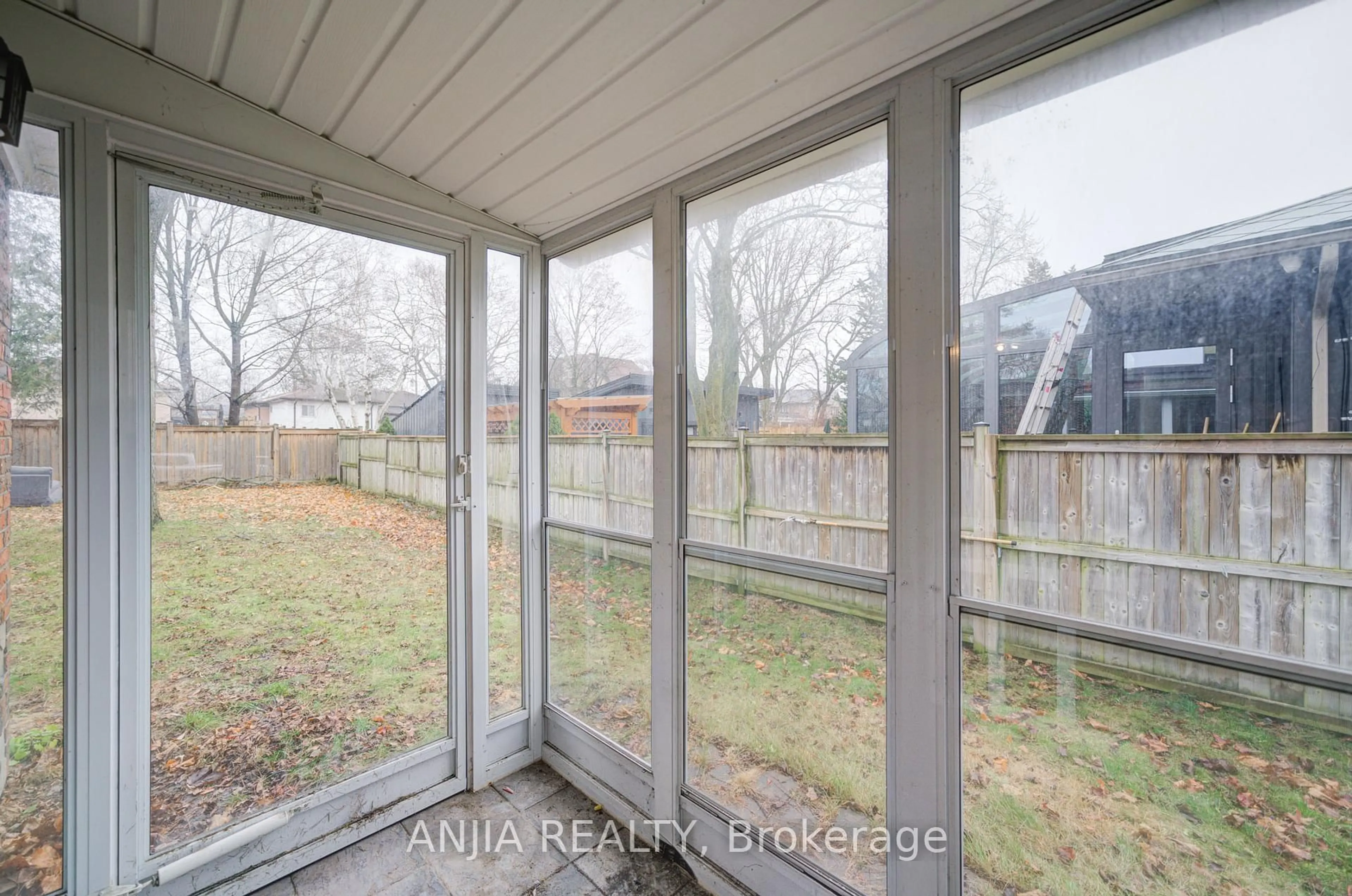 Unknown for 27 Jonquil Cres, Markham Ontario L3P 1T3