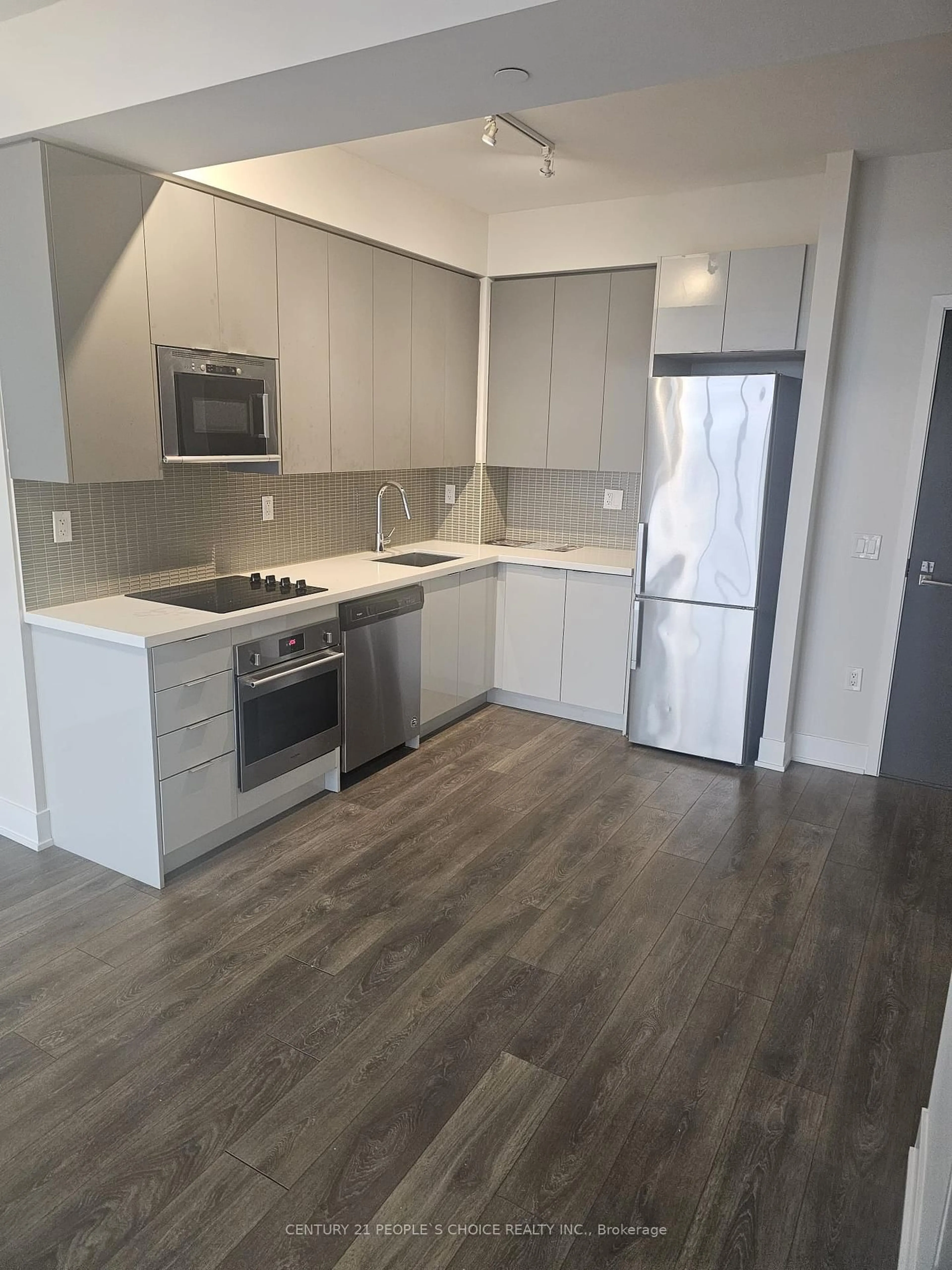 Standard kitchen, unknown for 2908 Highway 7 #3601, Vaughan Ontario L4K 0K5