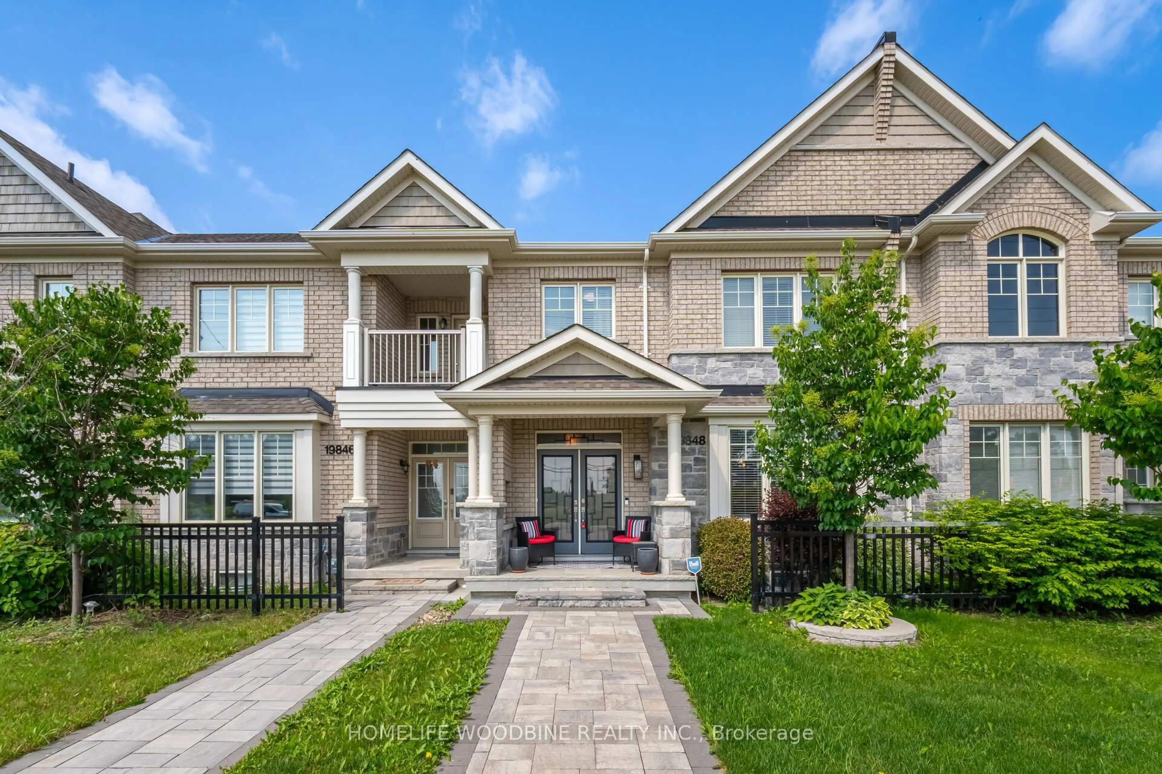 Home with brick exterior material, street for 19848 Leslie St, East Gwillimbury Ontario L9N 0R9