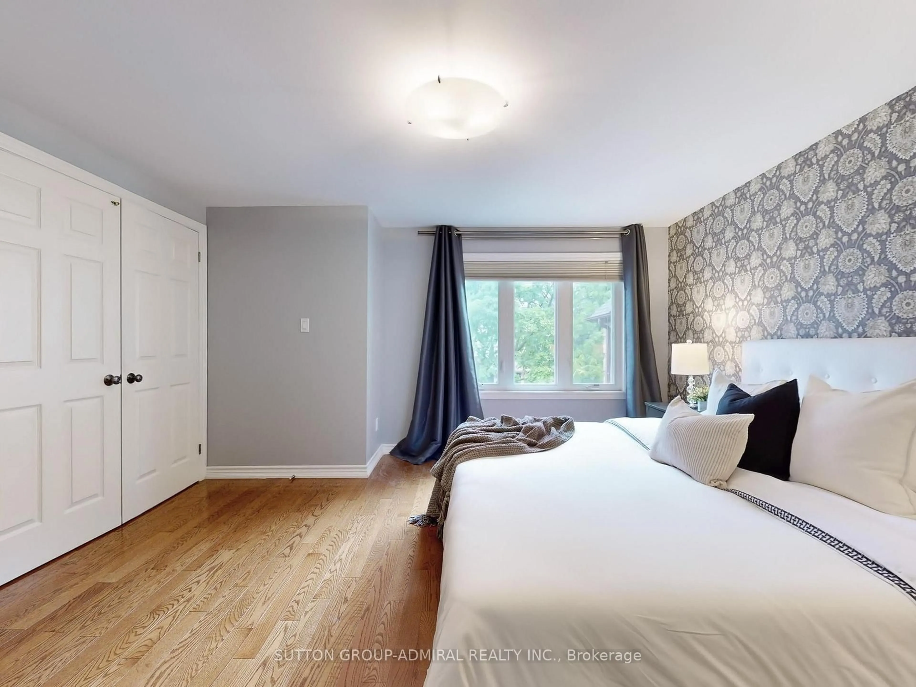 Bedroom with bed, wood/laminate floor for 57 Peter Andrew Cres, Vaughan Ontario L4J 3E2