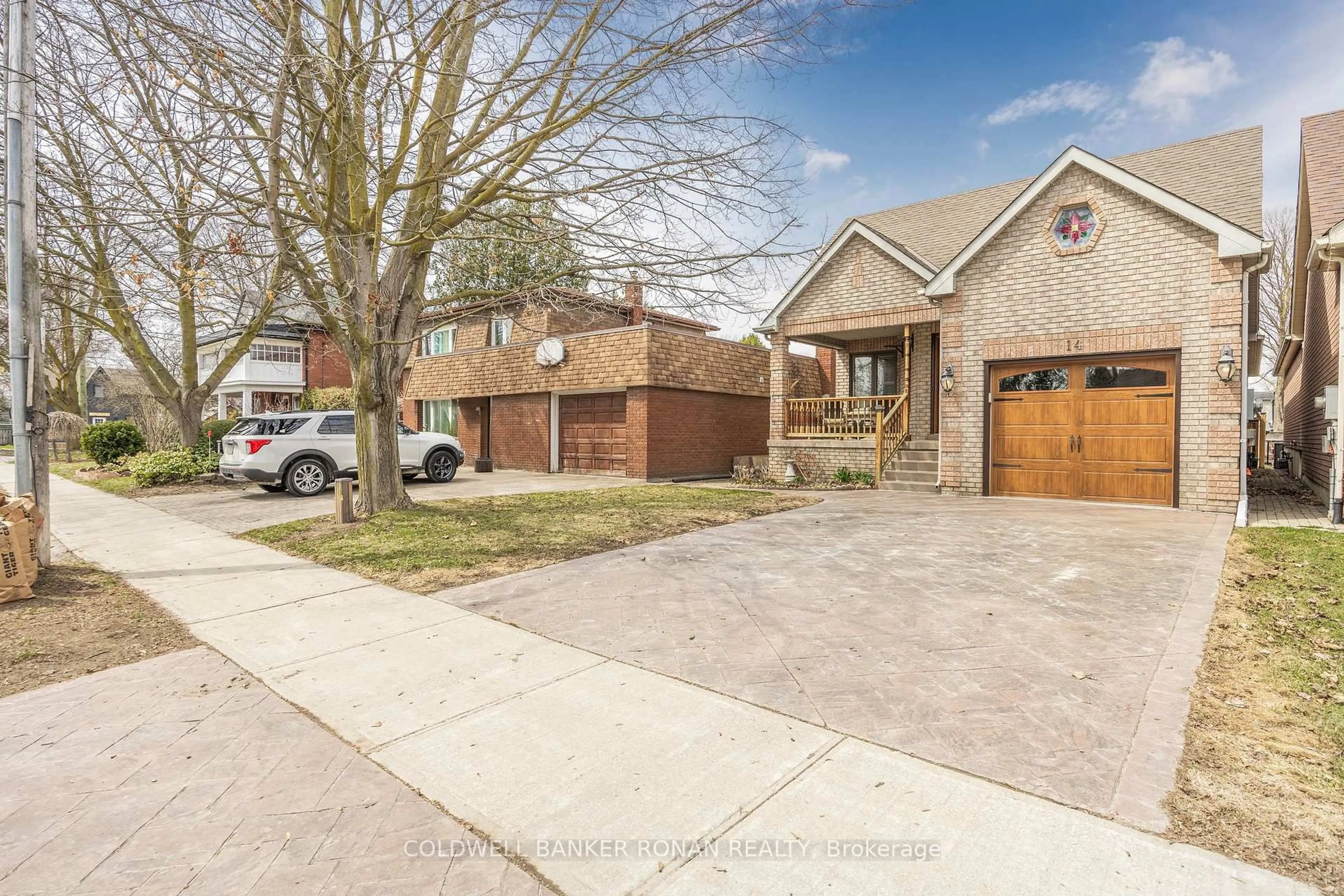 Home with brick exterior material, street for 14 Albert St, New Tecumseth Ontario L9R 1J4