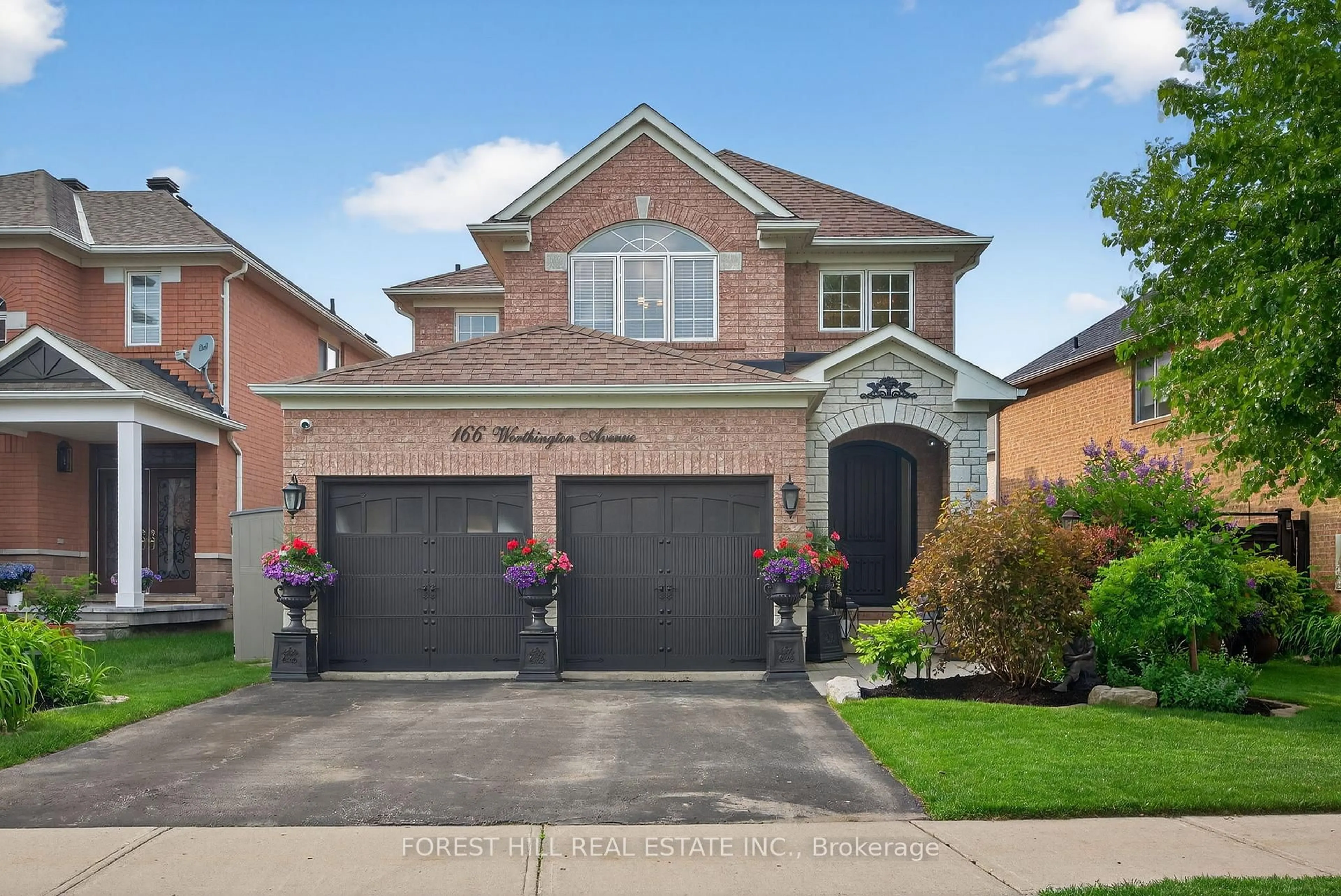 Home with brick exterior material, street for 166 Worthington Ave, Richmond Hill Ontario L4E 4N7