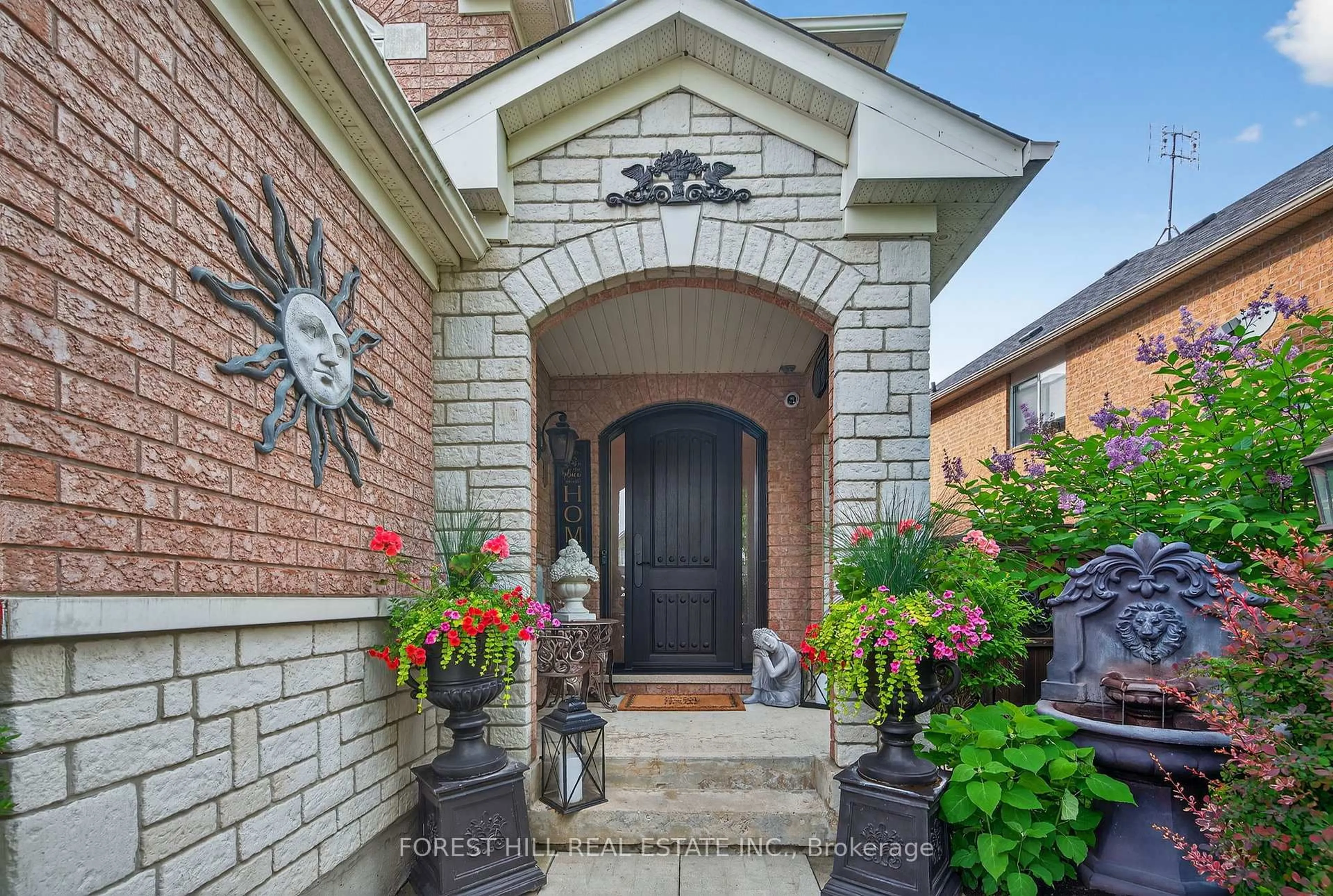 Home with brick exterior material, street for 166 Worthington Ave, Richmond Hill Ontario L4E 4N7