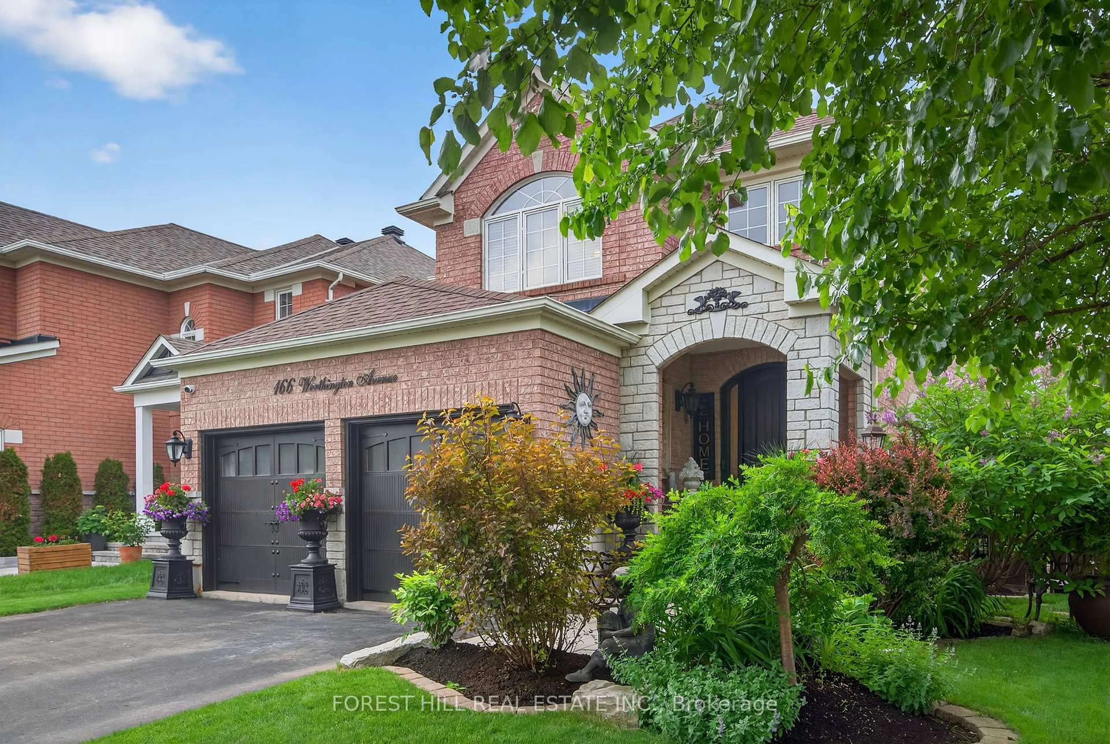 Home with brick exterior material, street for 166 Worthington Ave, Richmond Hill Ontario L4E 4N7