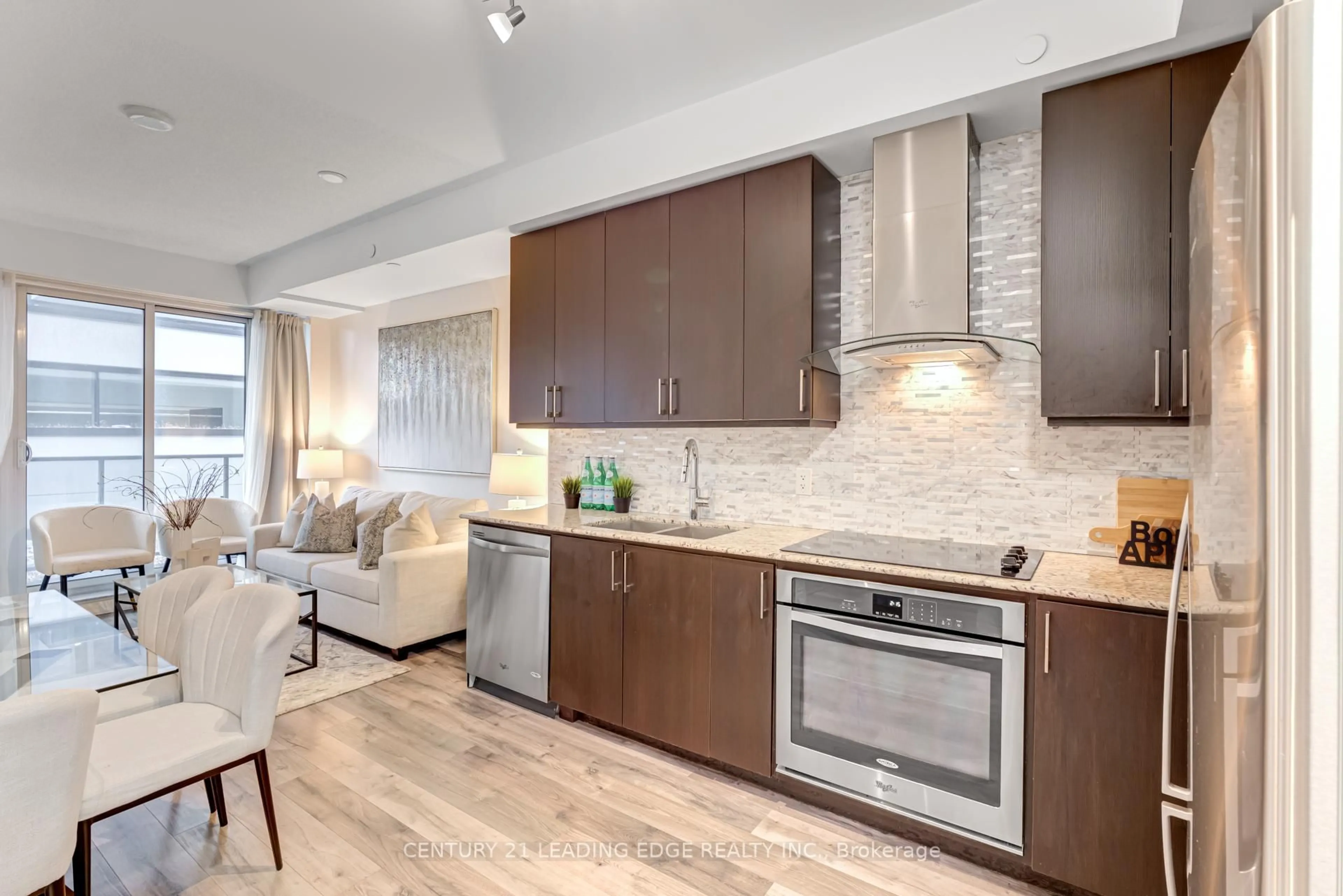 Open concept kitchen, unknown for 9608 Yonge St #203, Richmond Hill Ontario L4C 0X4