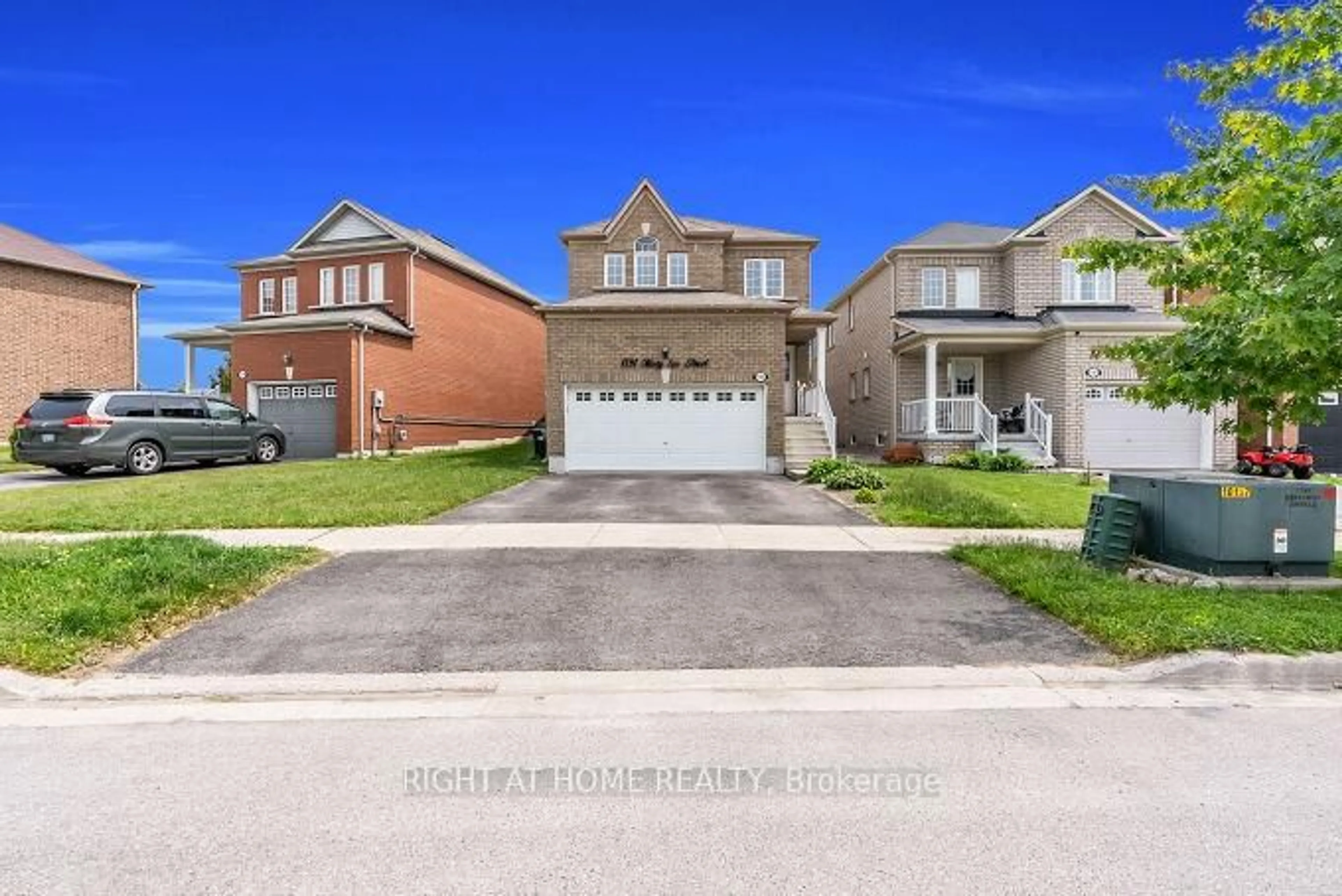 Unknown for 1191 Mary-Lou St, Innisfil Ontario L9S 5A4