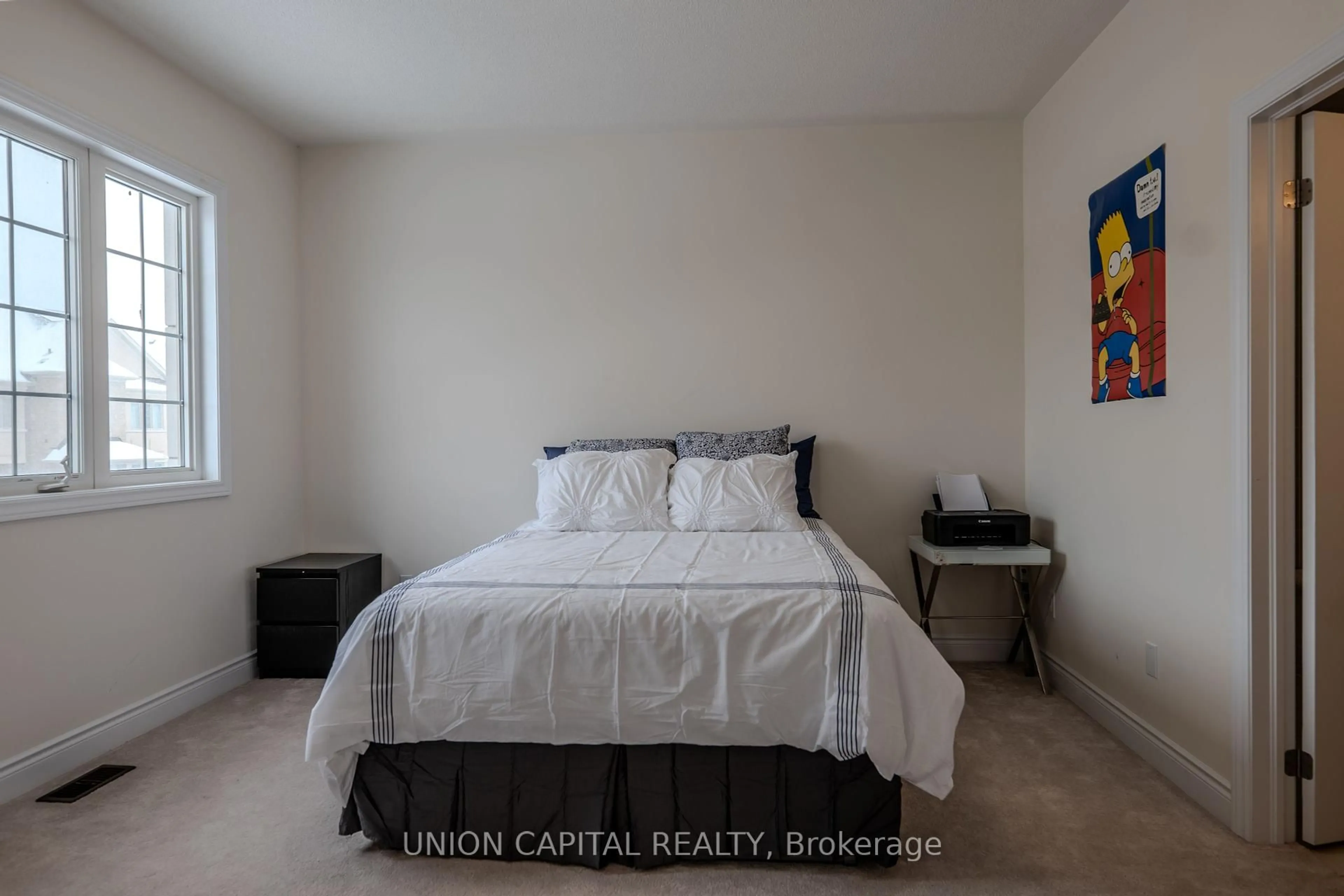 A pic of a room for 918 Ernest Cousins Circ, Newmarket Ontario L3X 0B7