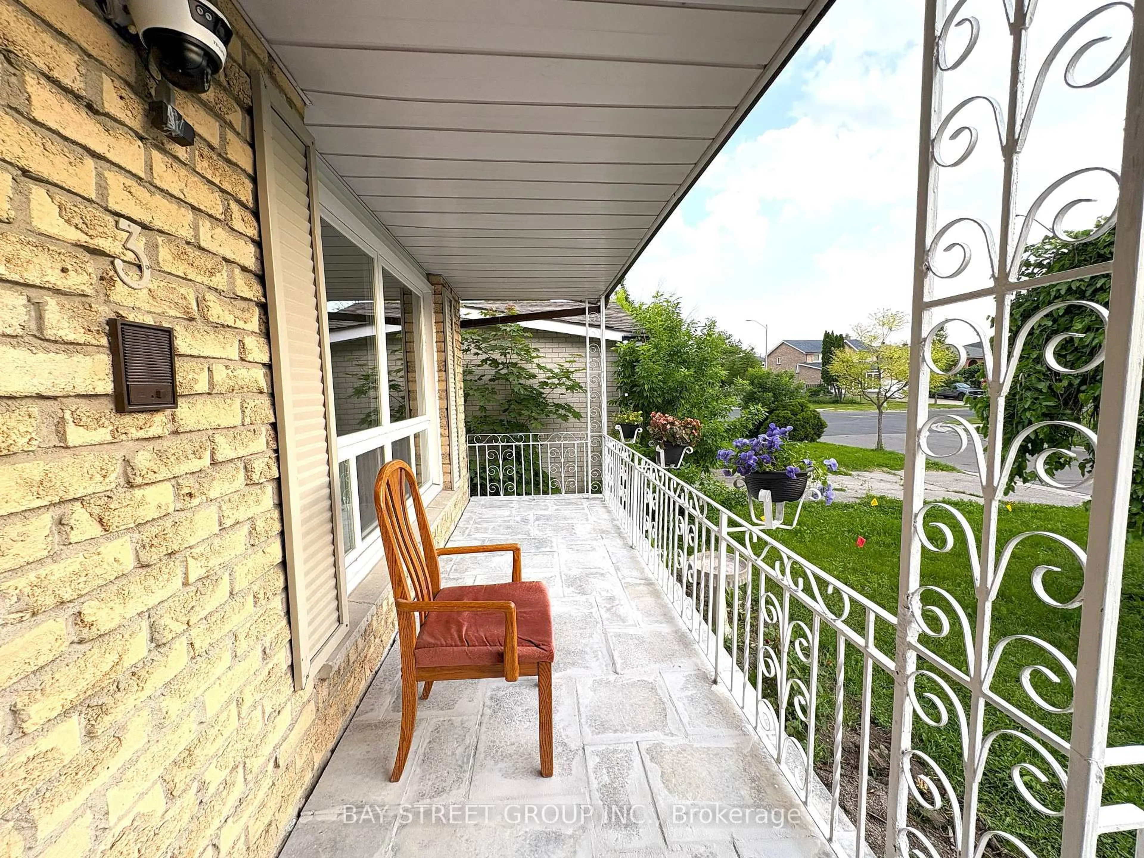 Unknown for 3 Ascot Cres, Markham Ontario L3R 3P5