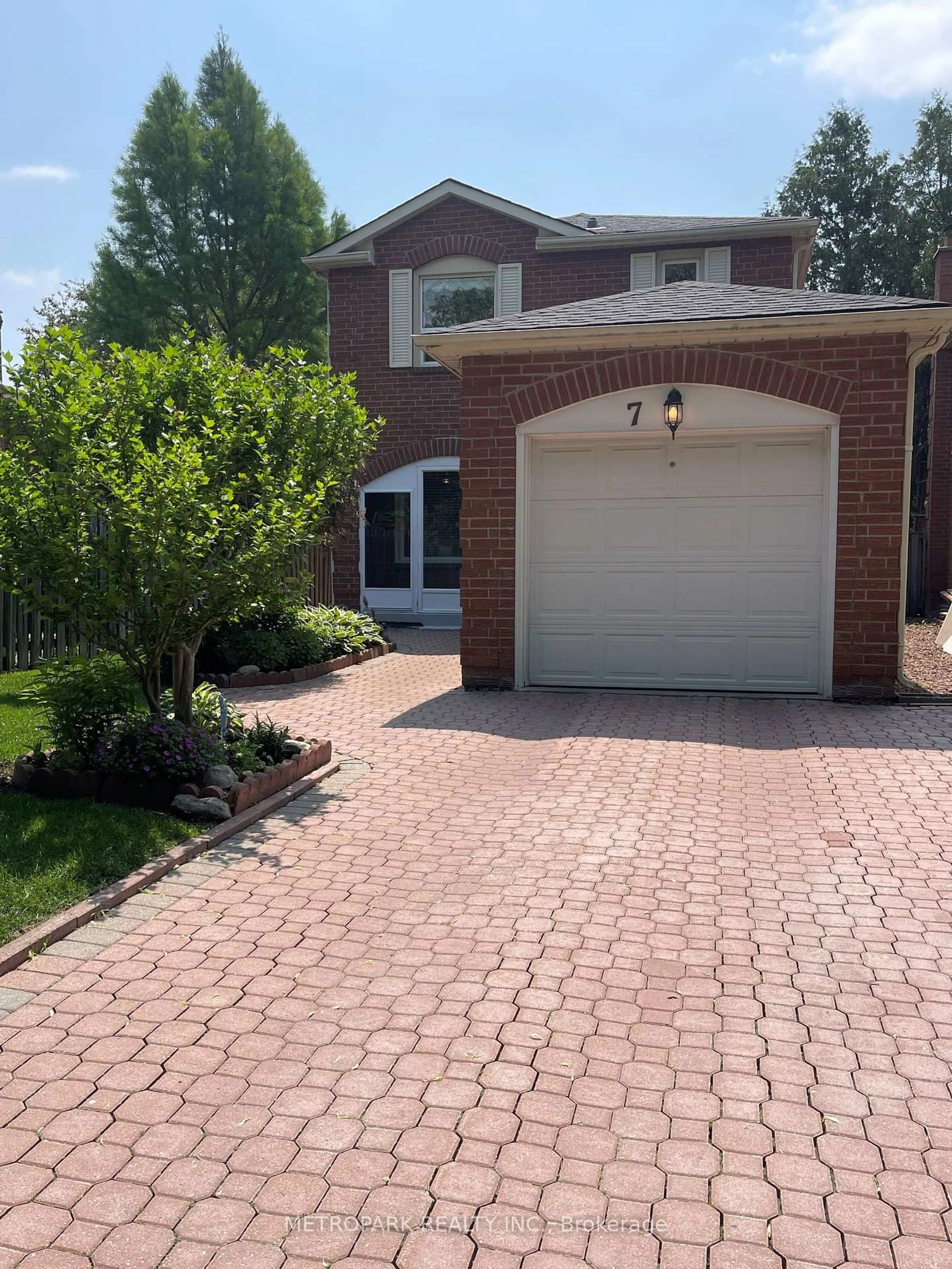 Home with brick exterior material, street for 7 Miley Dr, Markham Ontario L3R 4V1