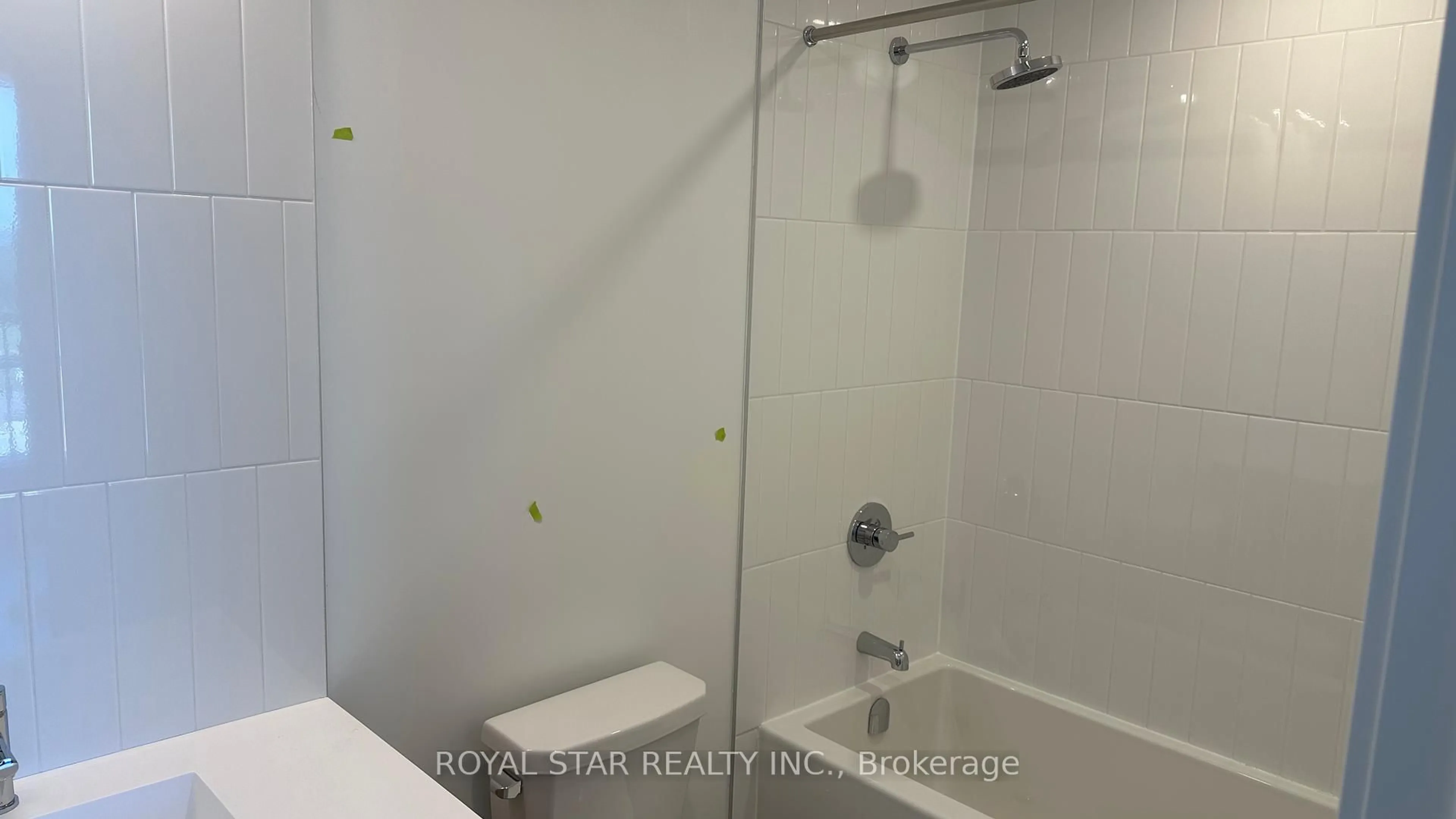 Standard bathroom, unknown for 7950 Bathurst St #B-1503, Vaughan Ontario L4J 0L4