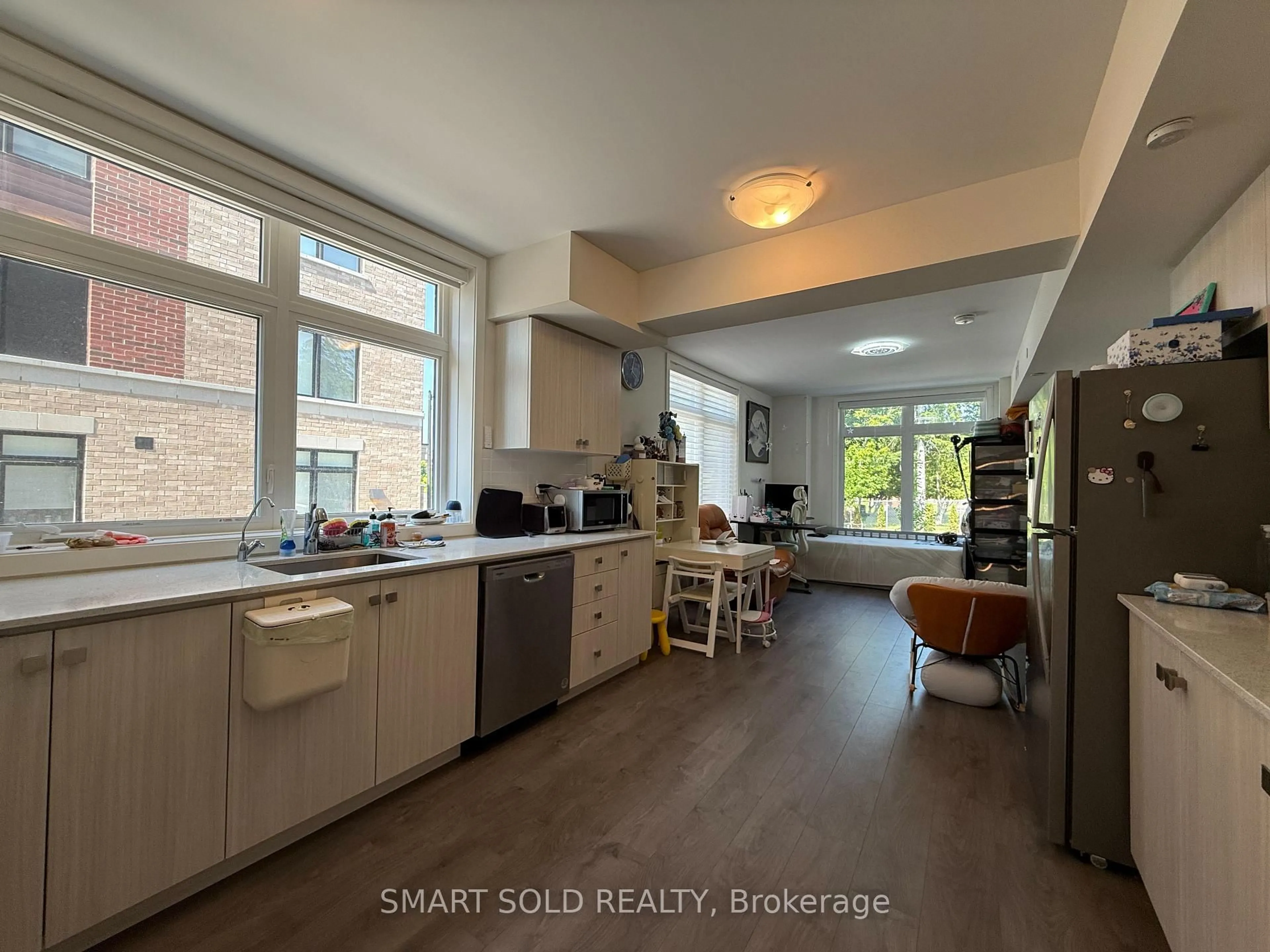 Unknown for 58 Elizabeth St #2201, Richmond Hill Ontario L4C 5W2