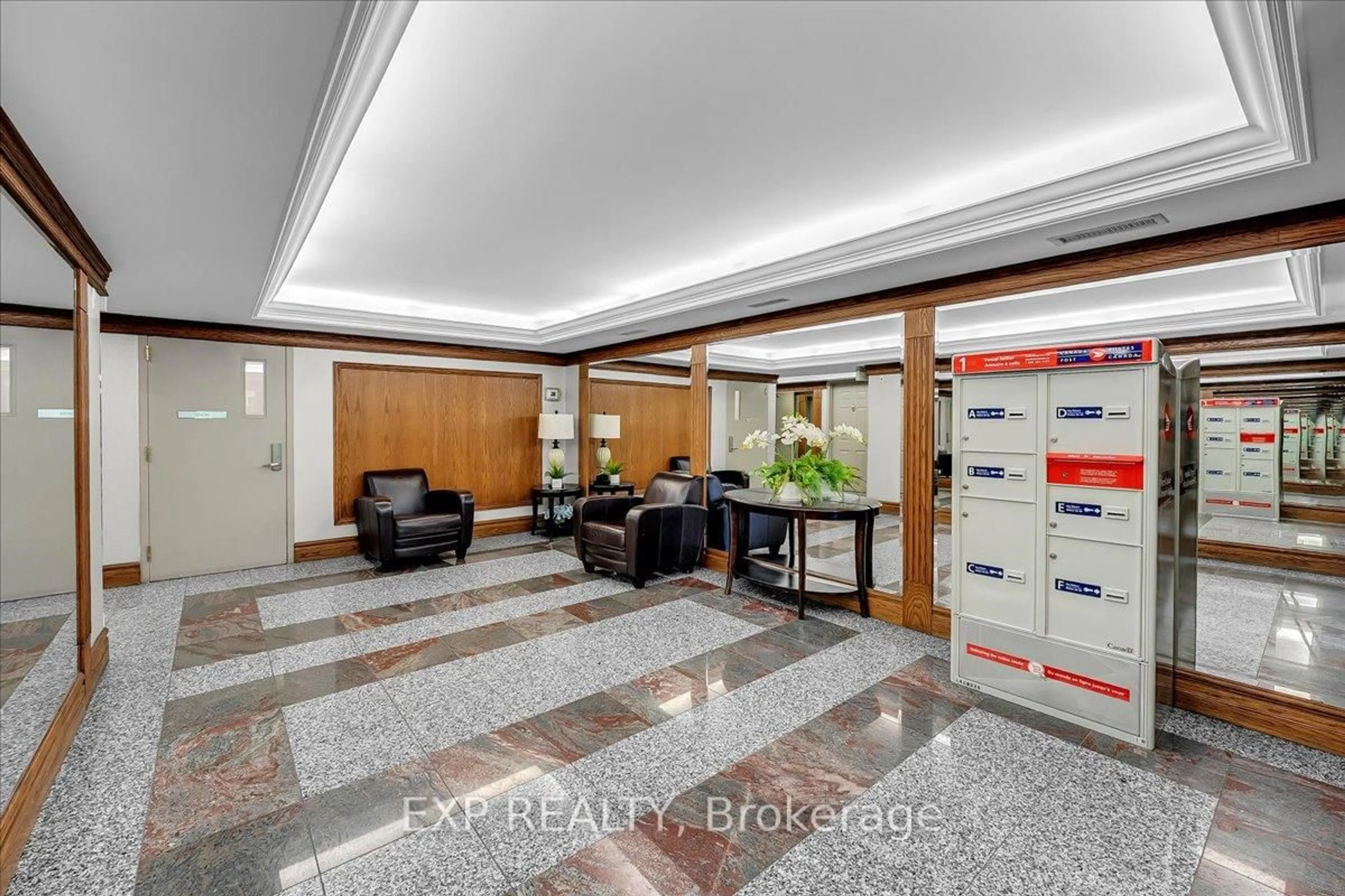 Lobby for 141 Woodbridge Ave #106, Vaughan Ontario L4L 9G6