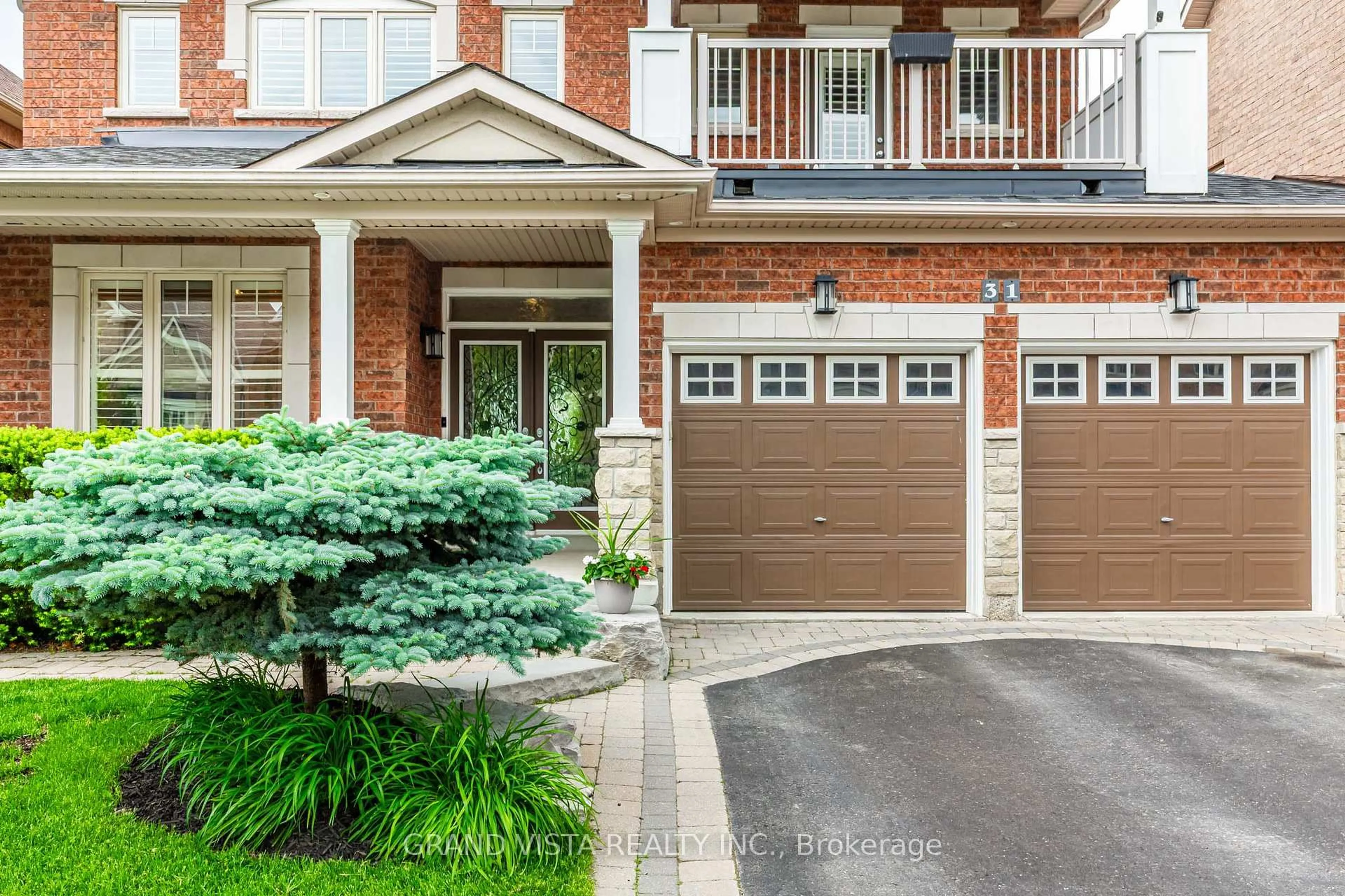 Home with brick exterior material, street for 31 Routledge Dr, Richmond Hill Ontario L4E 0C4