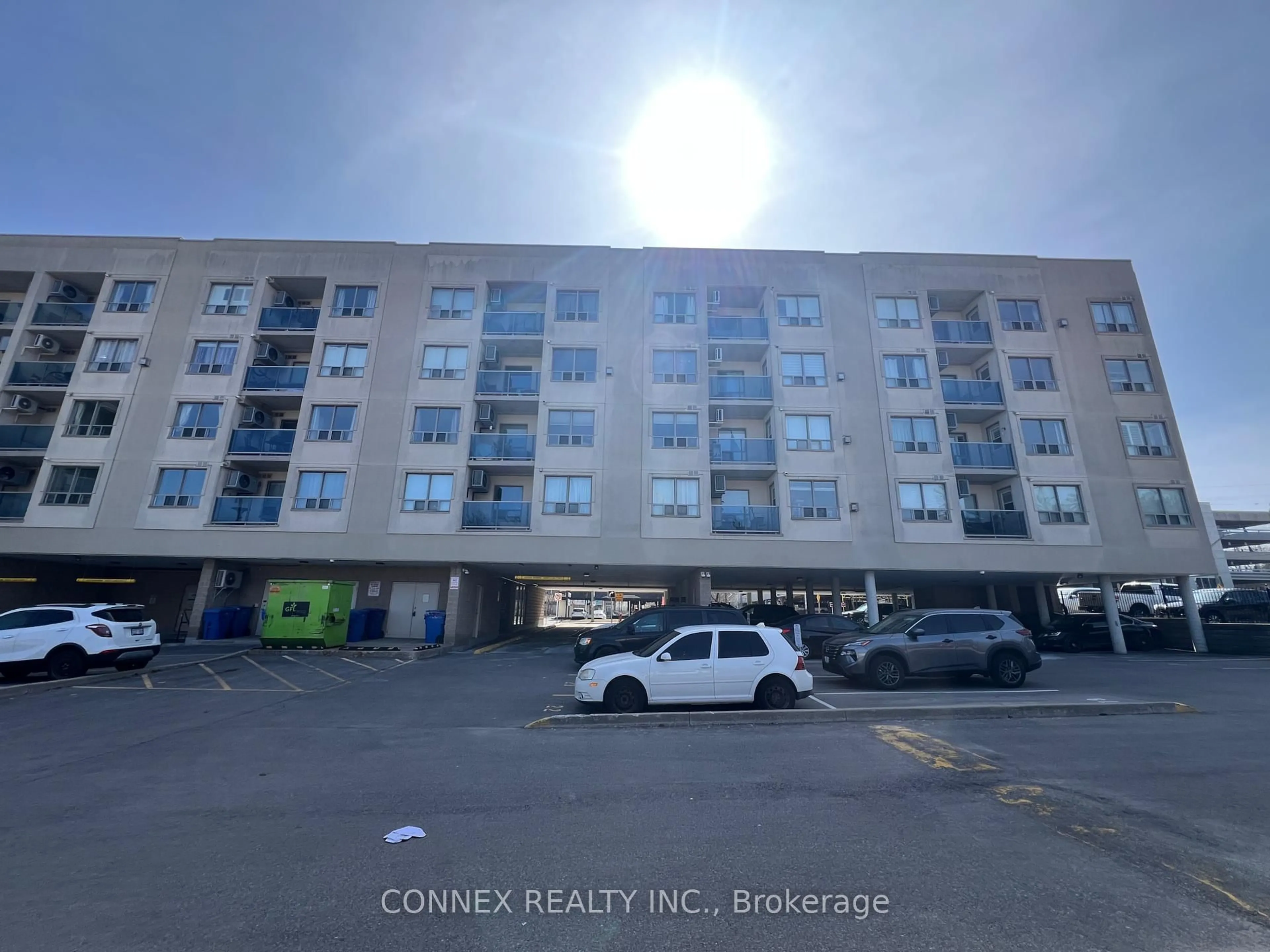 Unknown for 160 Wellington St #403, Aurora Ontario L4G 1J3