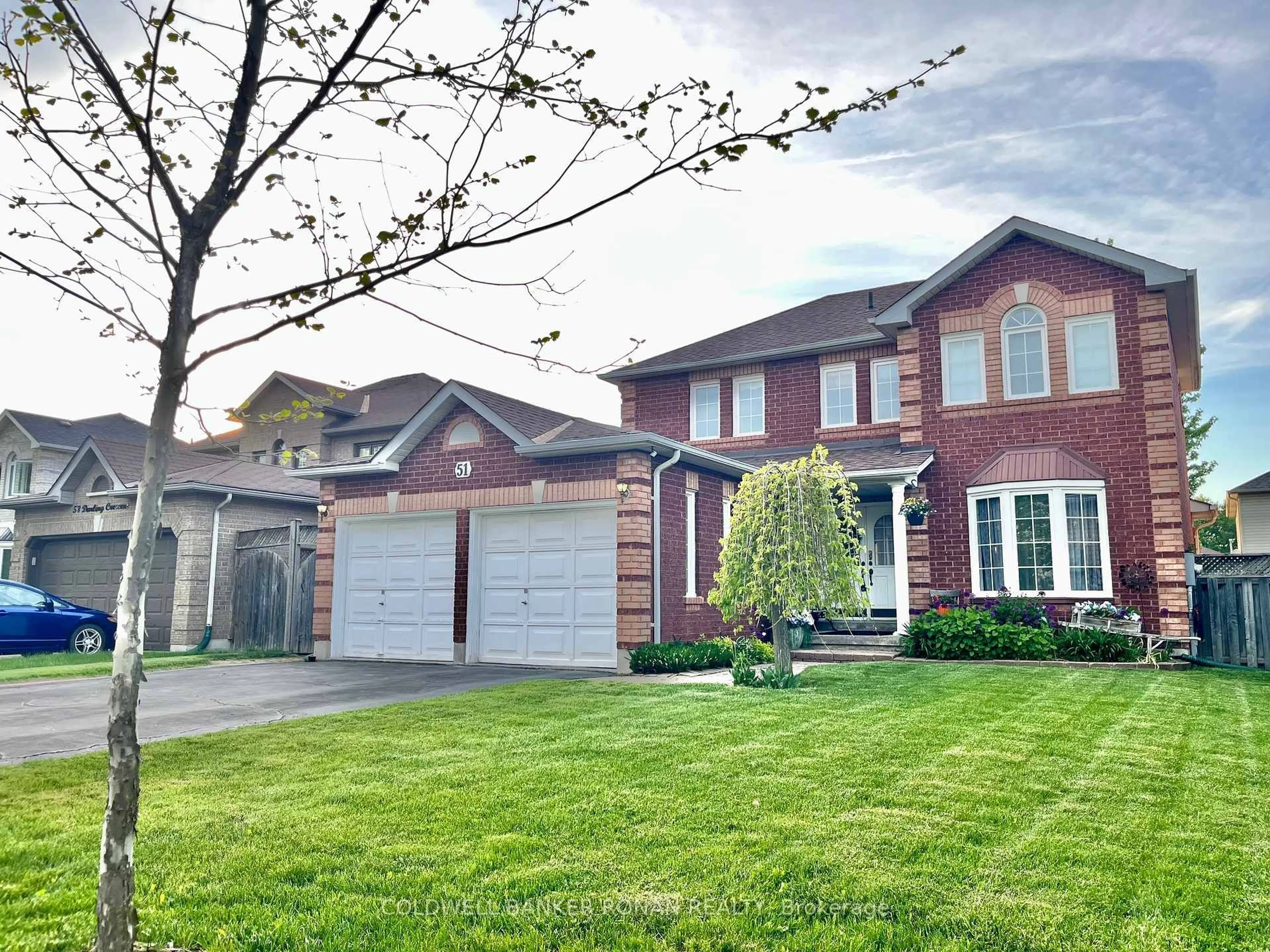 Home with brick exterior material, street for 51 Darling Cres, New Tecumseth Ontario L9R 1P7