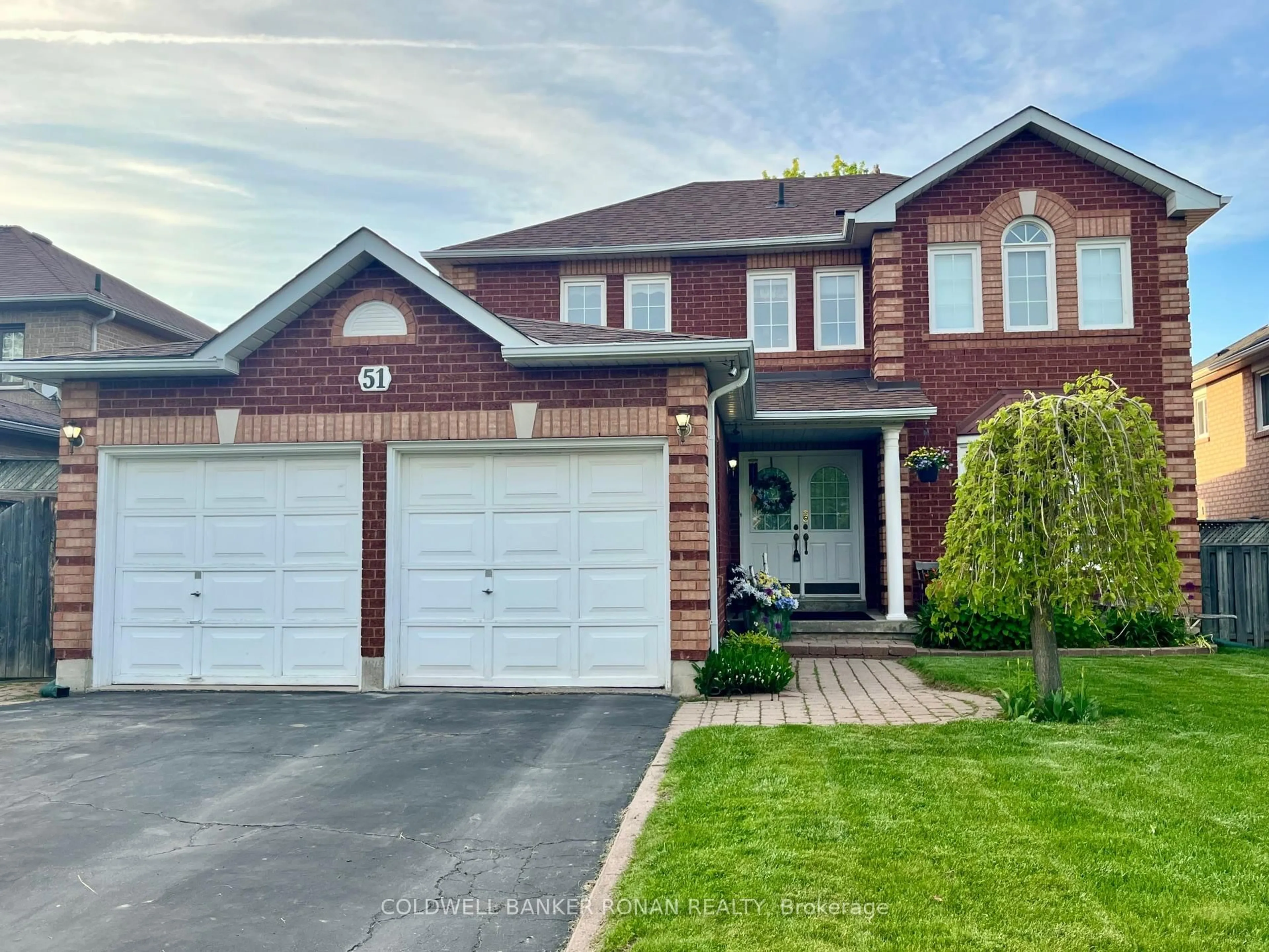 Home with brick exterior material, street for 51 Darling Cres, New Tecumseth Ontario L9R 1P7