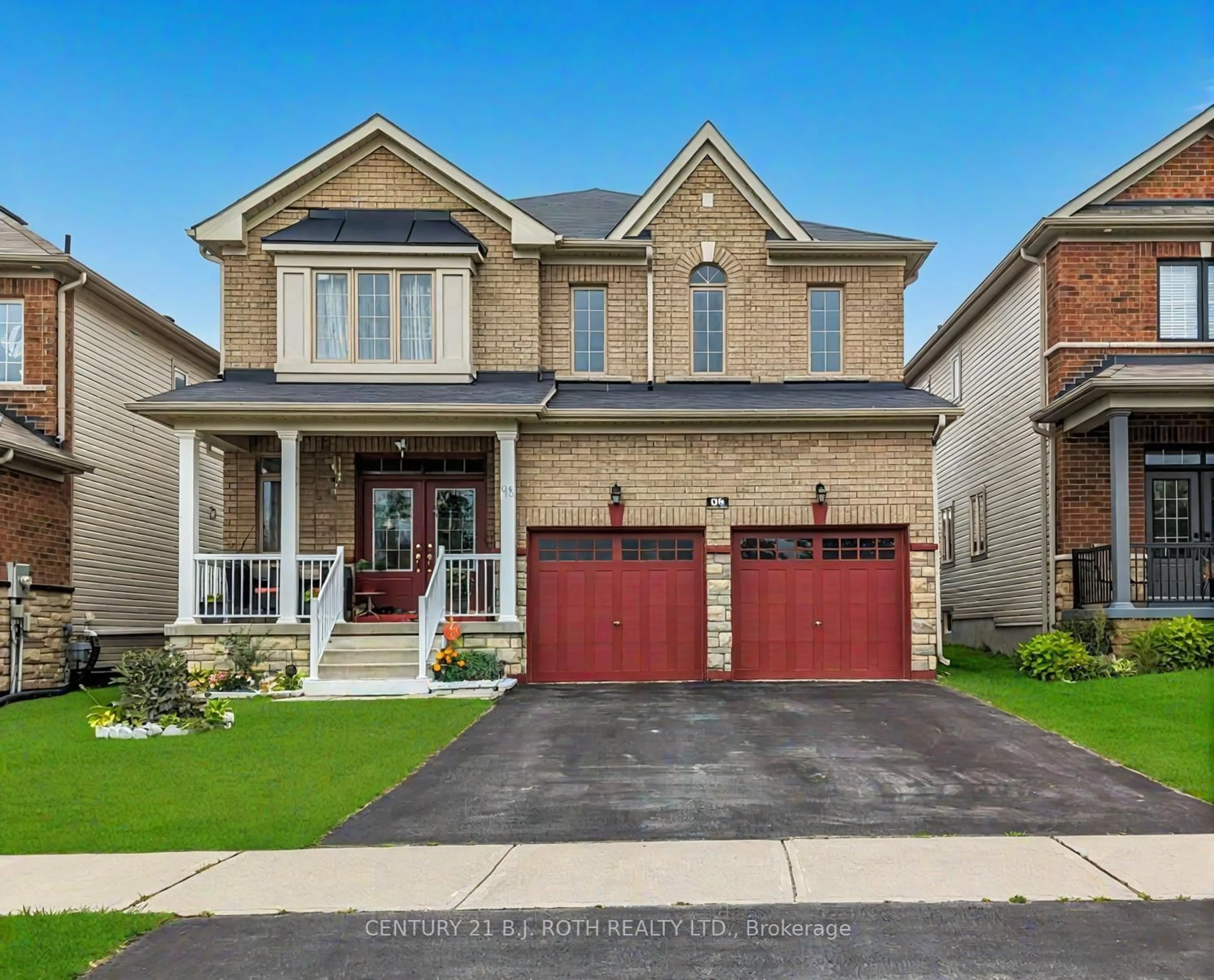 Home with brick exterior material, street for 98 Gold Park Gate, Essa Ontario L0M 1B4
