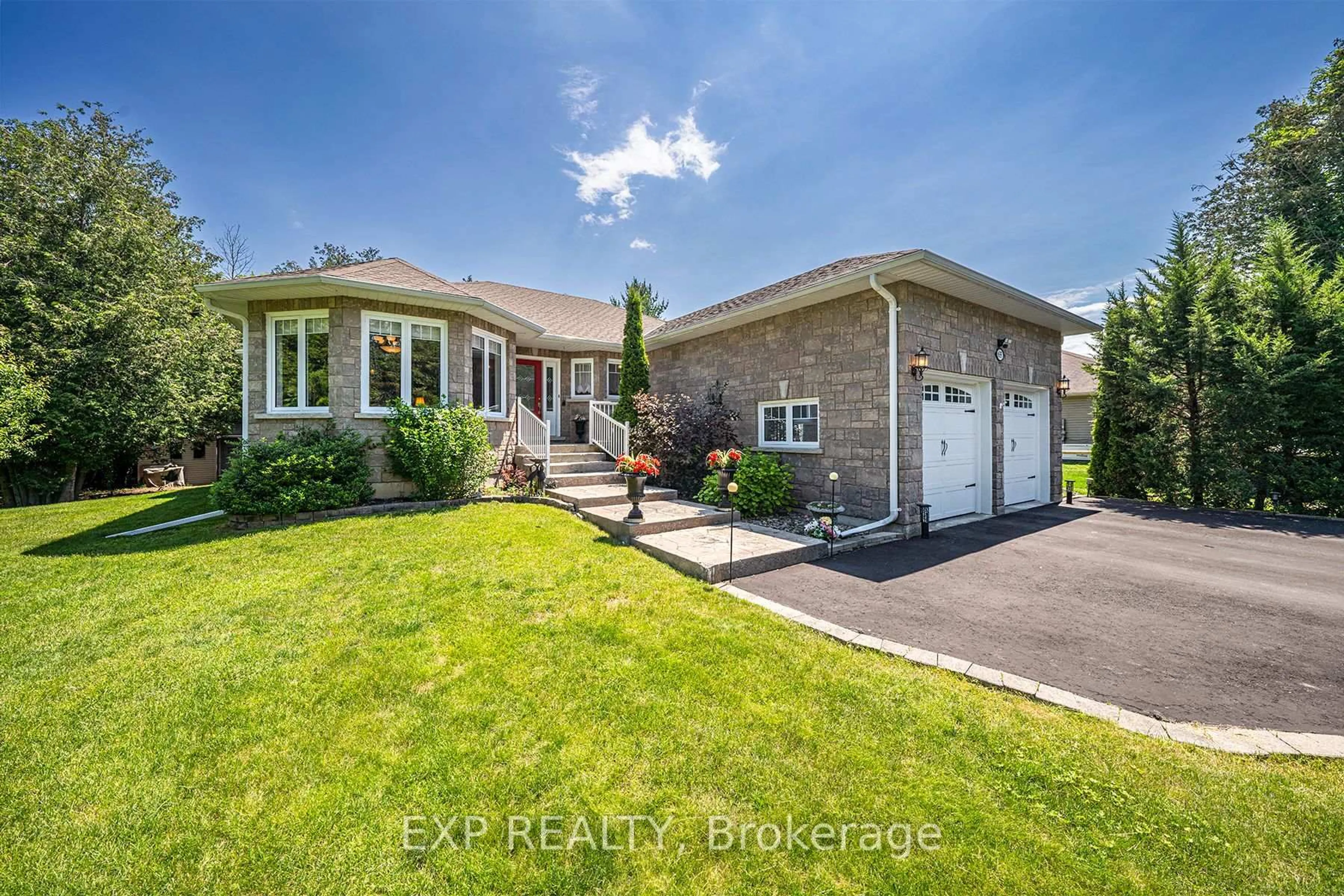 Unknown for 65 Alexander Blvd, Georgina Ontario L0E 1L0