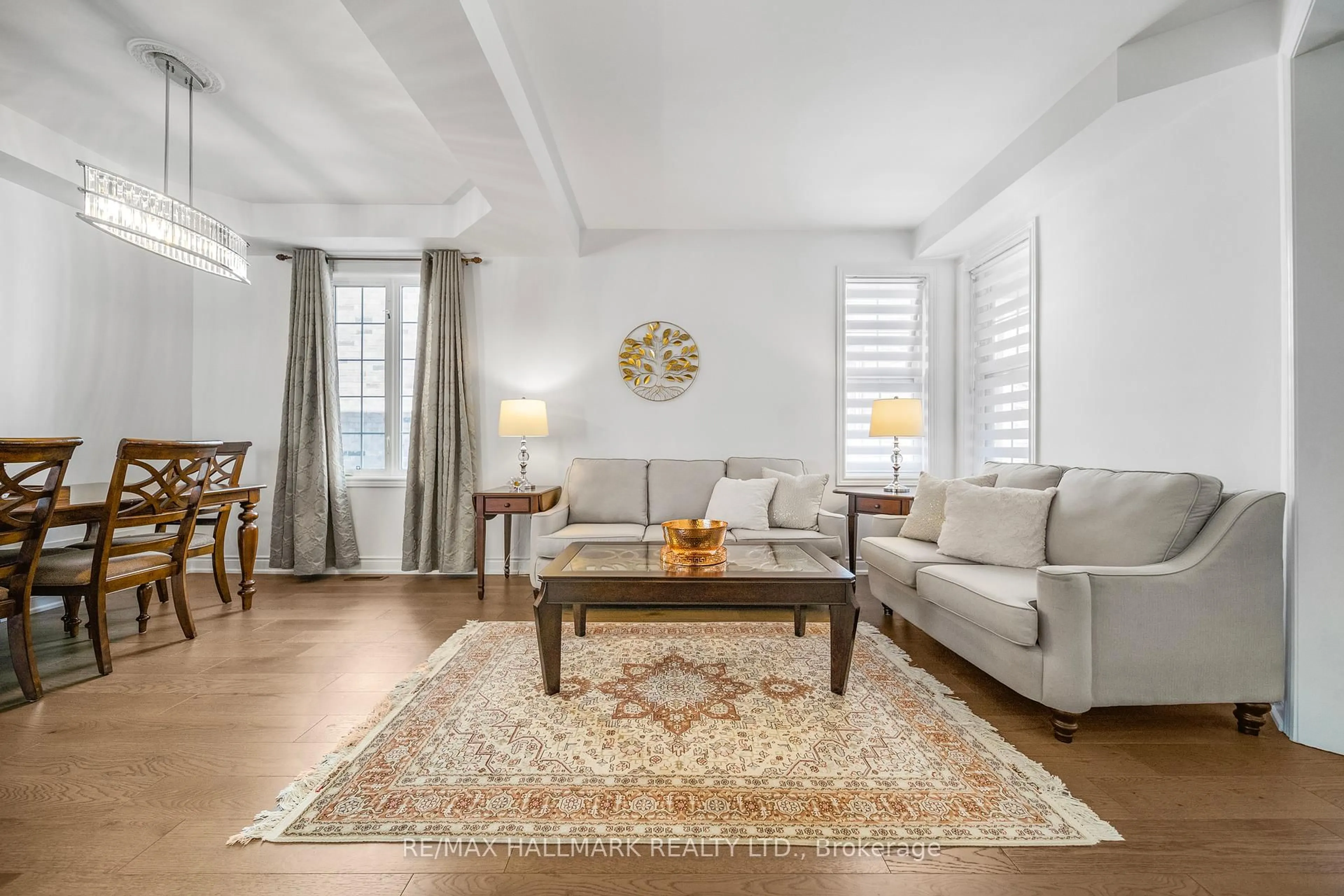 Living room with furniture, unknown for 70 Deerwood Cres, Richmond Hill Ontario L4E 4B4