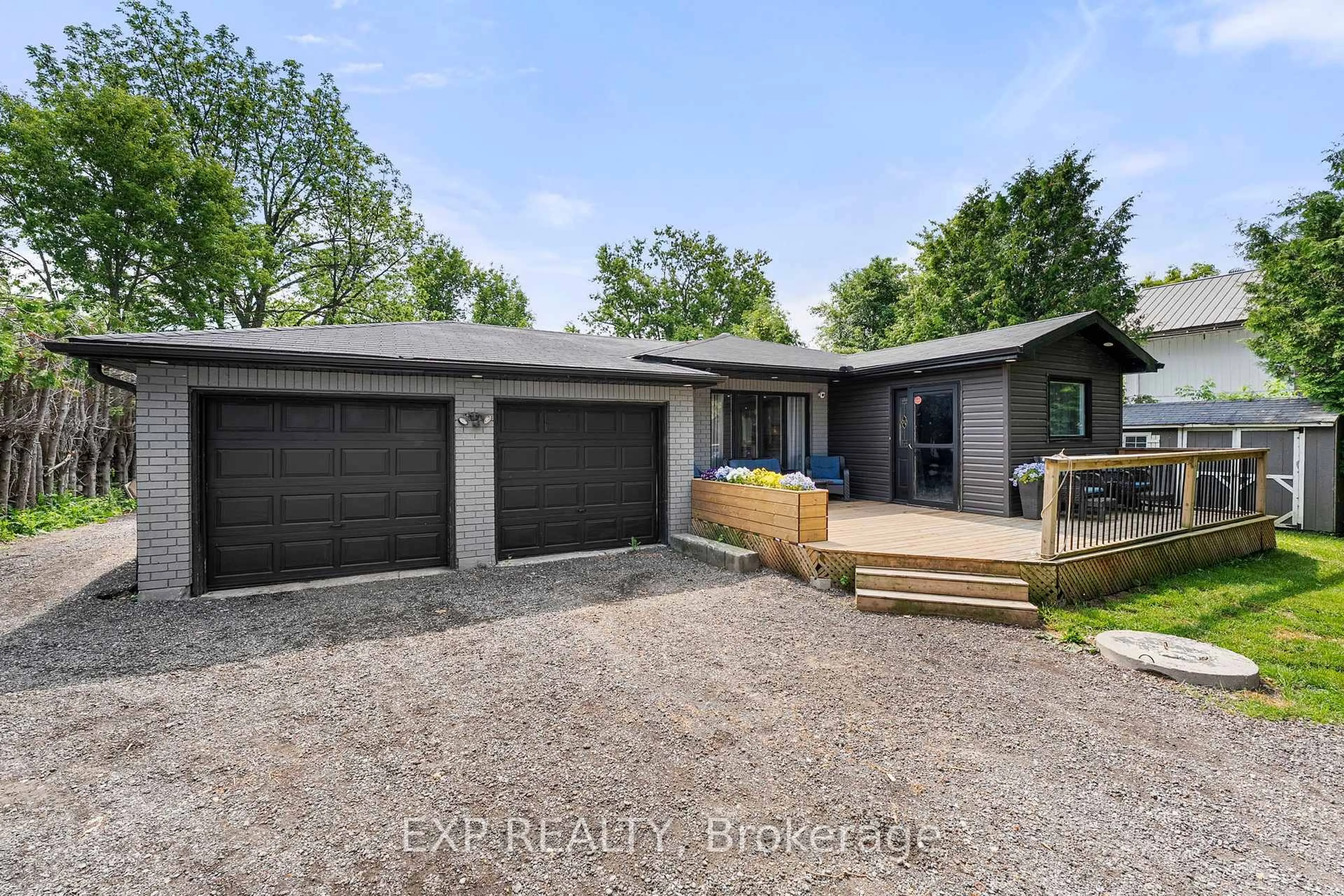 A pic from outside/outdoor area/front of a property/back of a property/a pic from drone, street for 24115 Thorah Park Blvd, Brock Ontario L0K 1A0