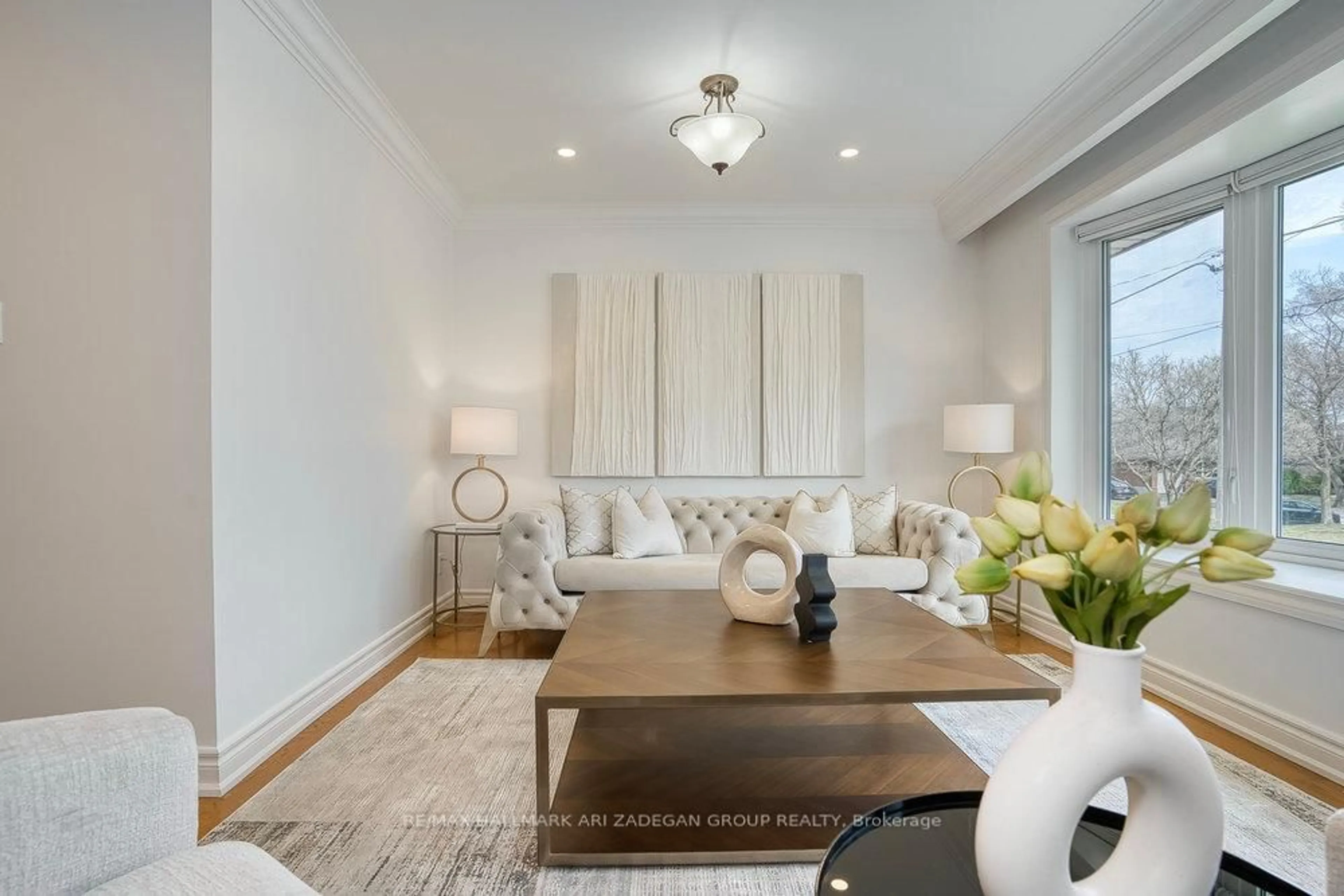 Living room with furniture, unknown for 243 Harrygan Cres, Richmond Hill Ontario L4C 4J2