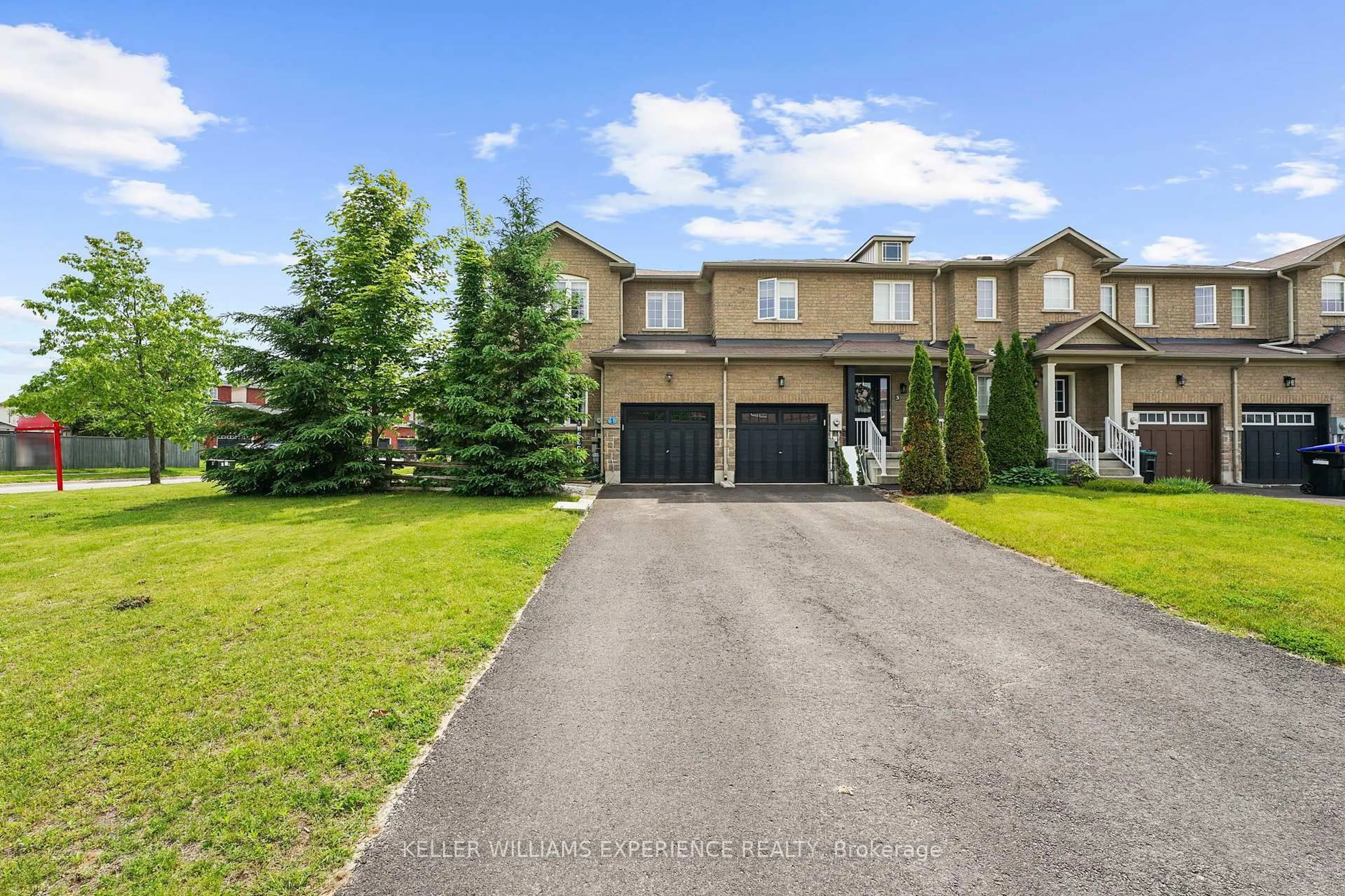 A pic from outside/outdoor area/front of a property/back of a property/a pic from drone, street for 1 Admiral Cres, Essa Ontario L3W 0C6