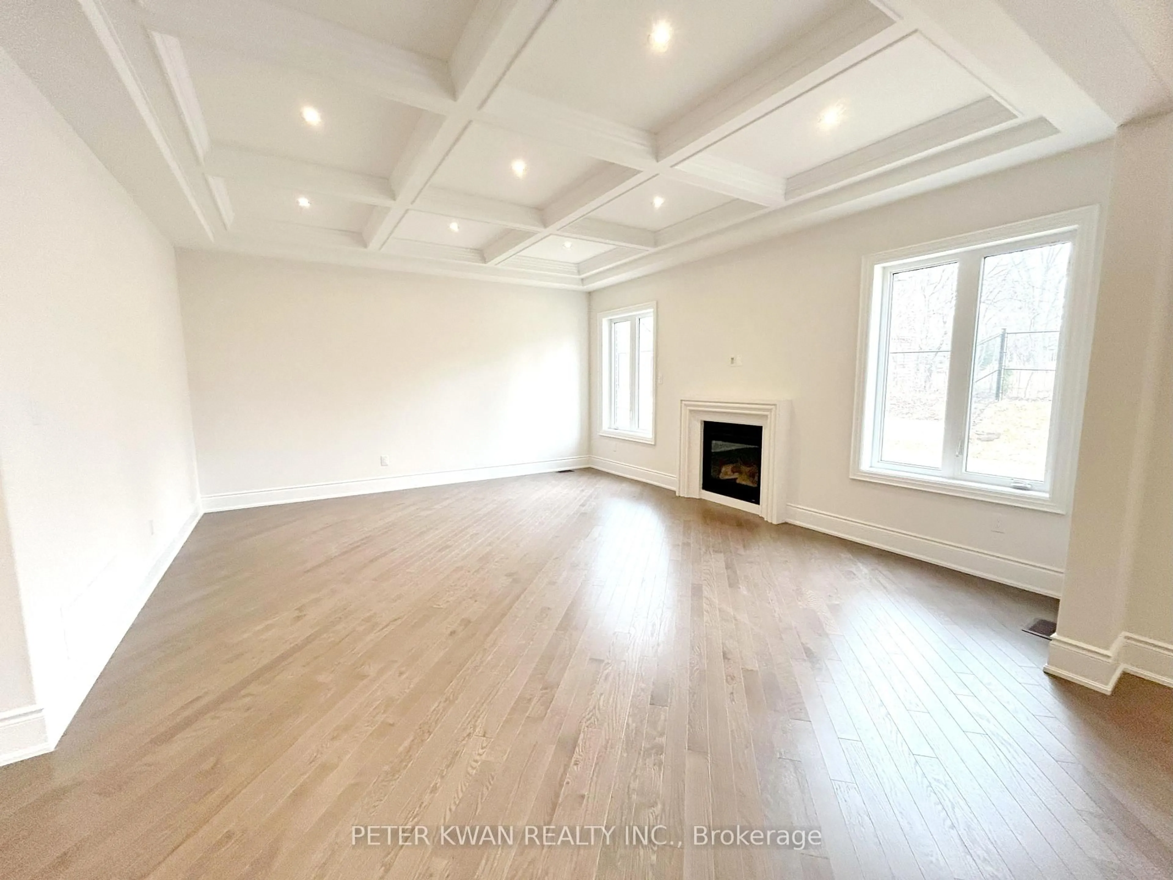 A pic of a room for 78 Silk Twist Dr, East Gwillimbury Ontario L9N 0W4