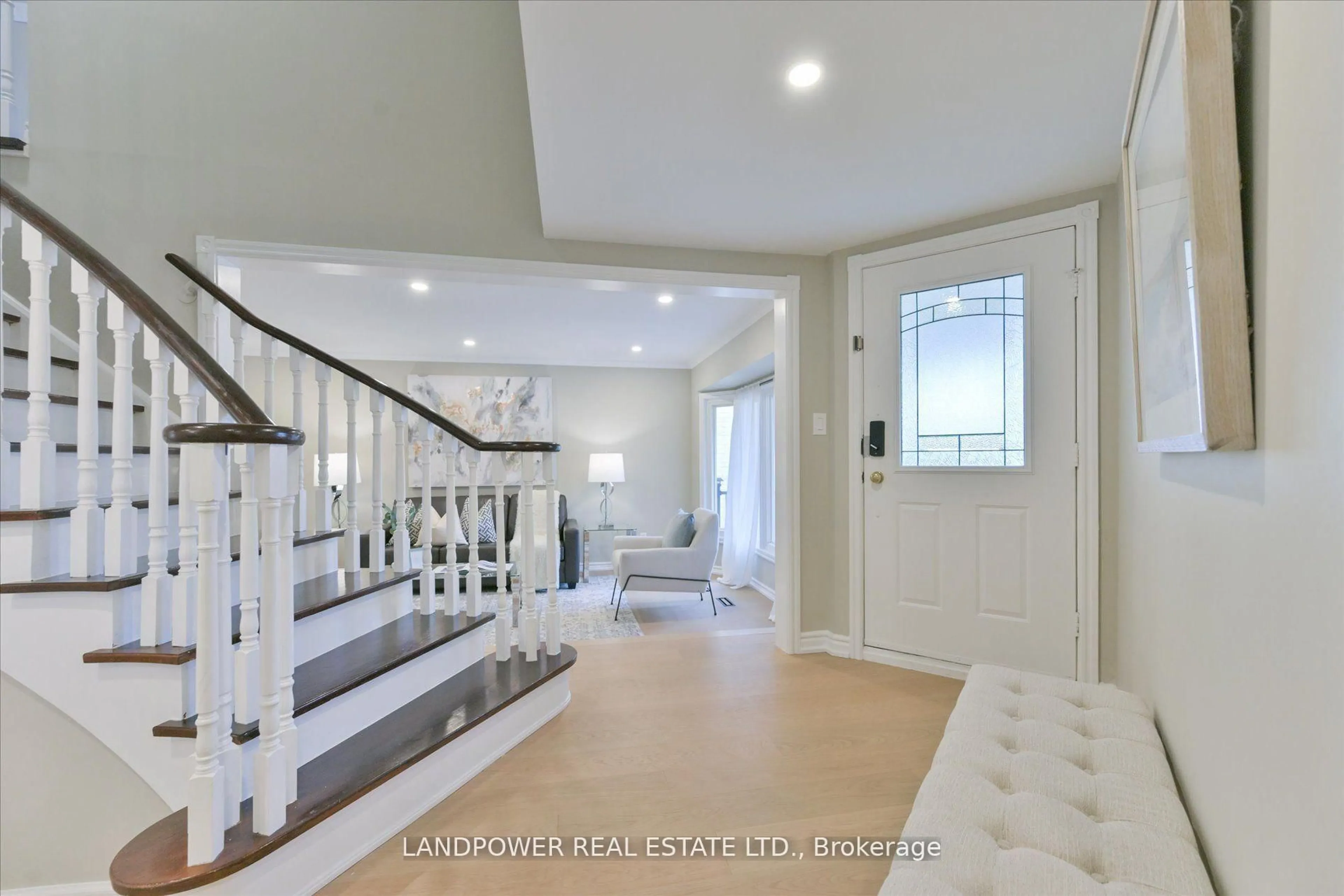 Indoor entryway for 45 Hollingham Rd, Markham Ontario L3R 7X6