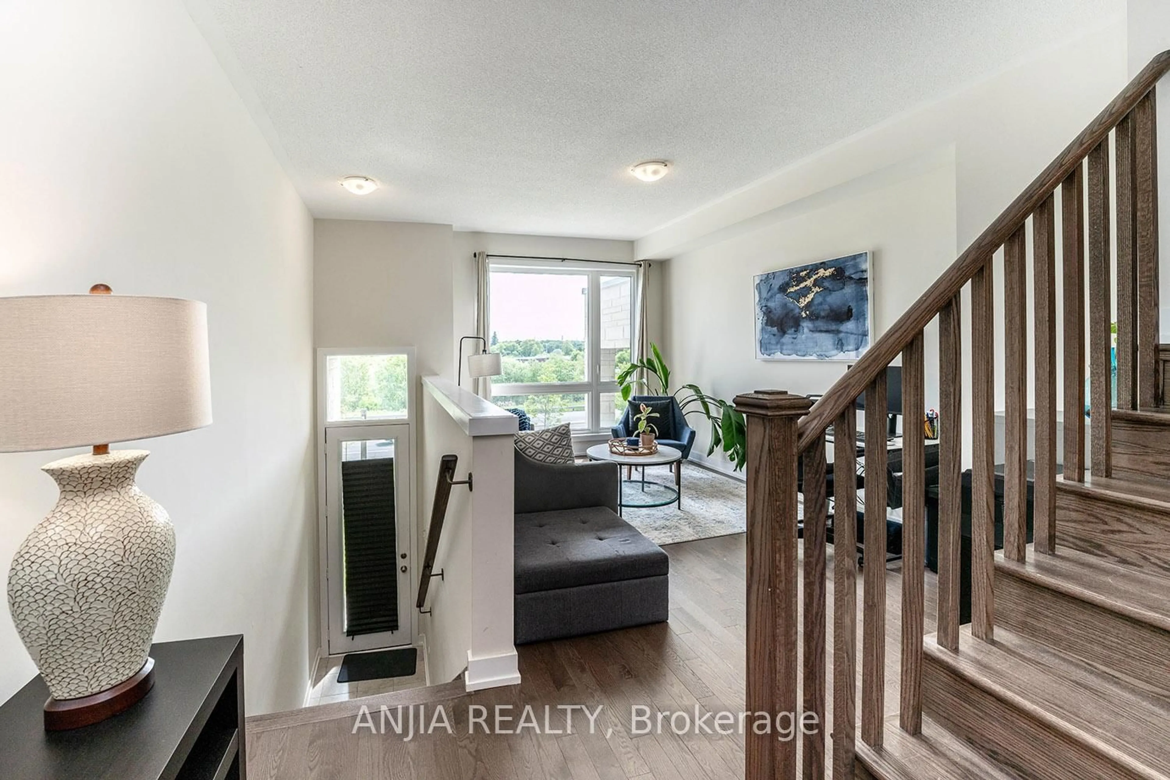 Unknown for 43 Mikayla Lane, Markham Ontario L6B 1R1