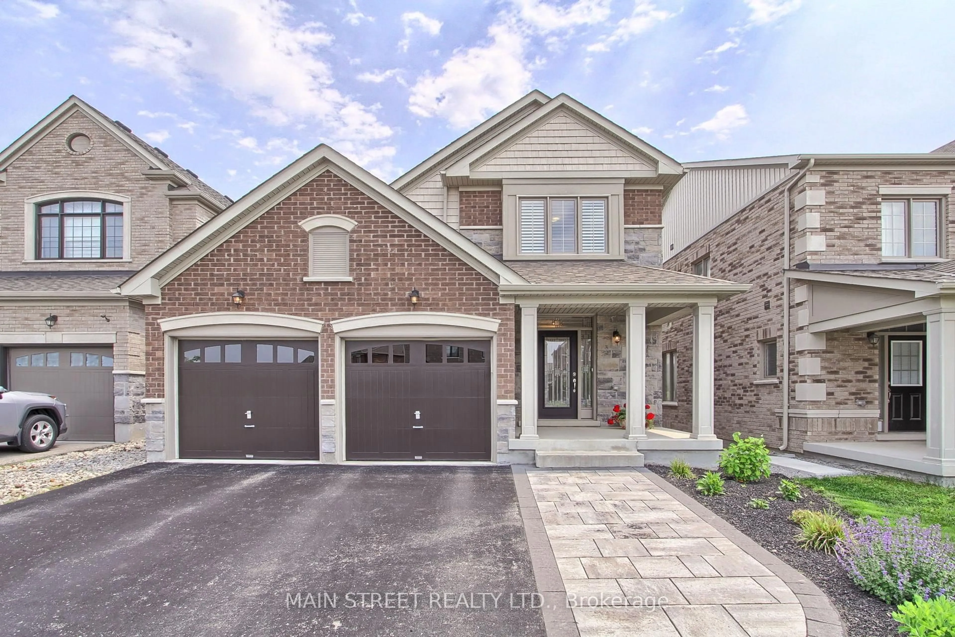 Home with brick exterior material, street for 58 Sharonview Cres, East Gwillimbury Ontario L9N 0S5