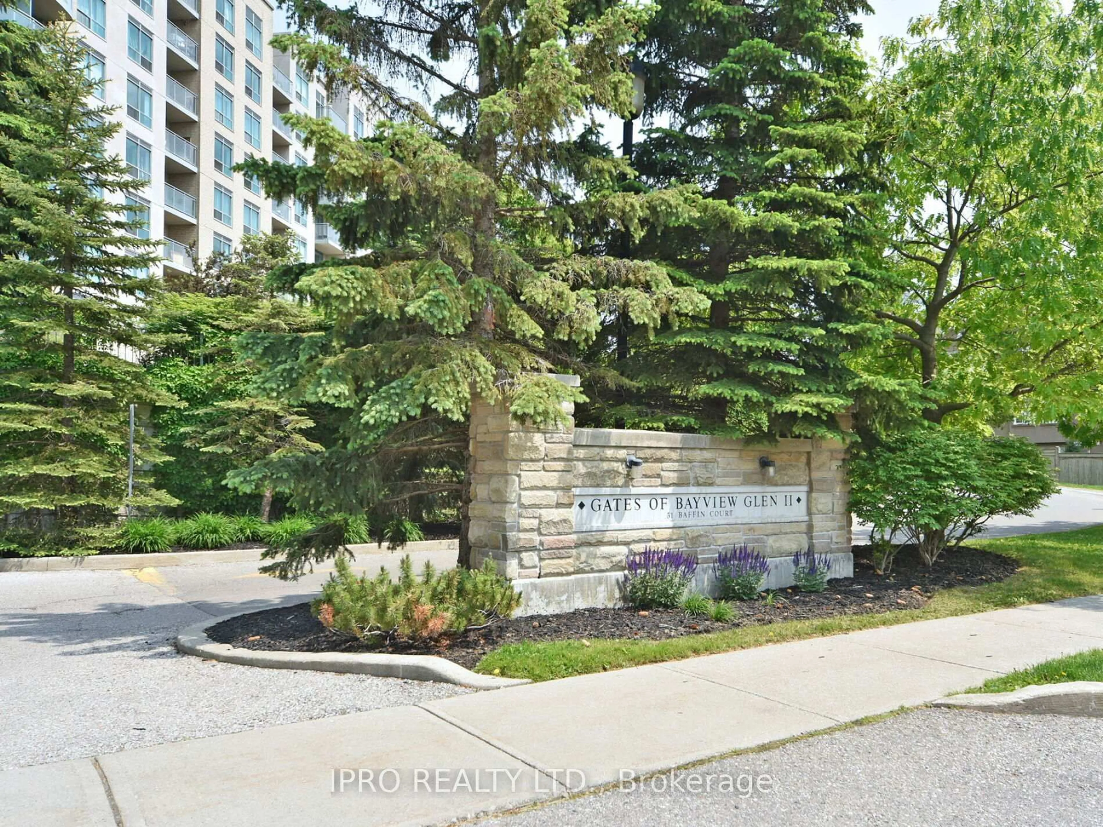 Unknown for 51 Baffin Crt #501, Richmond Hill Ontario L4B 4P6