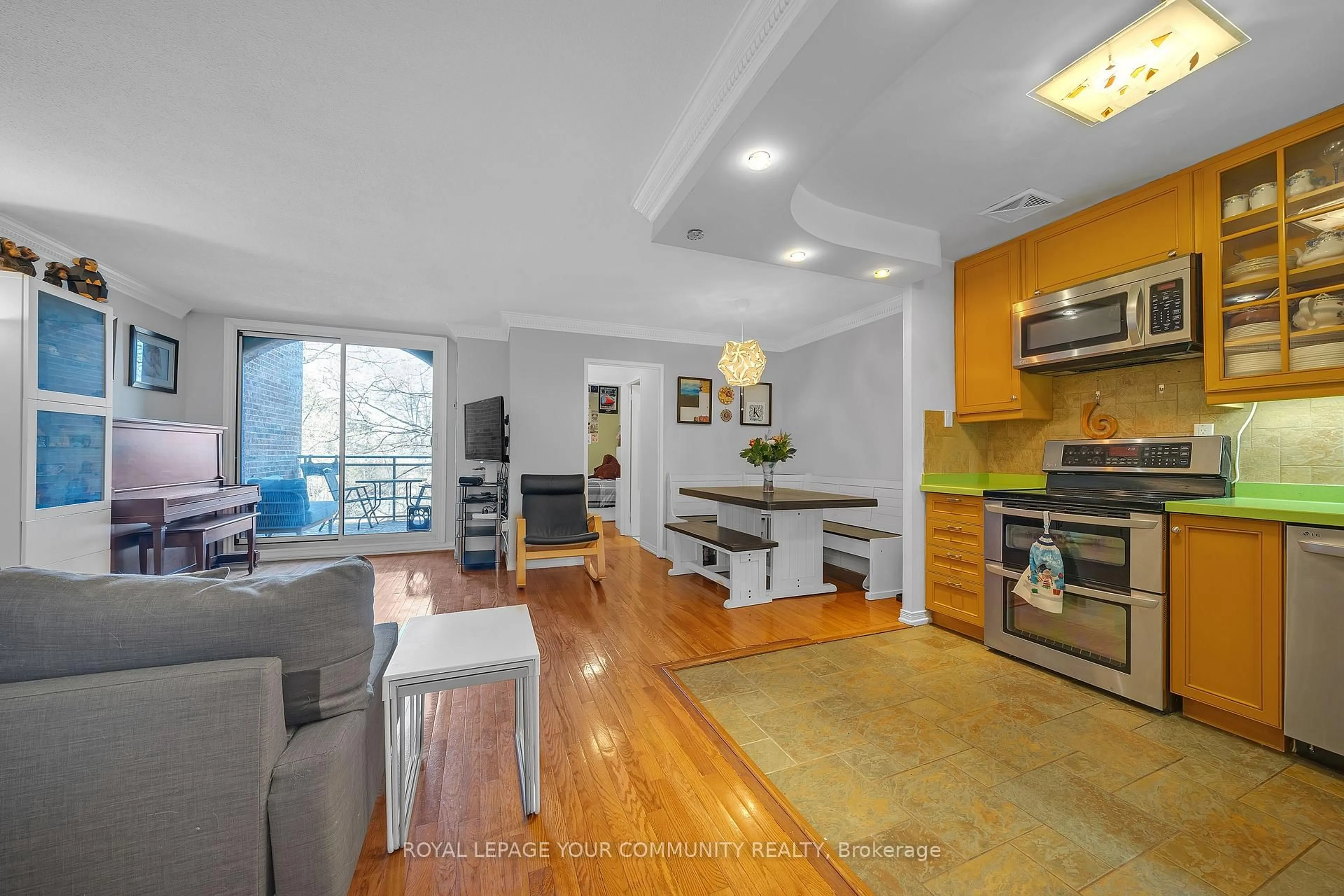Open concept kitchen, unknown for 16 Elgin St #254, Markham Ontario L3T 4T4