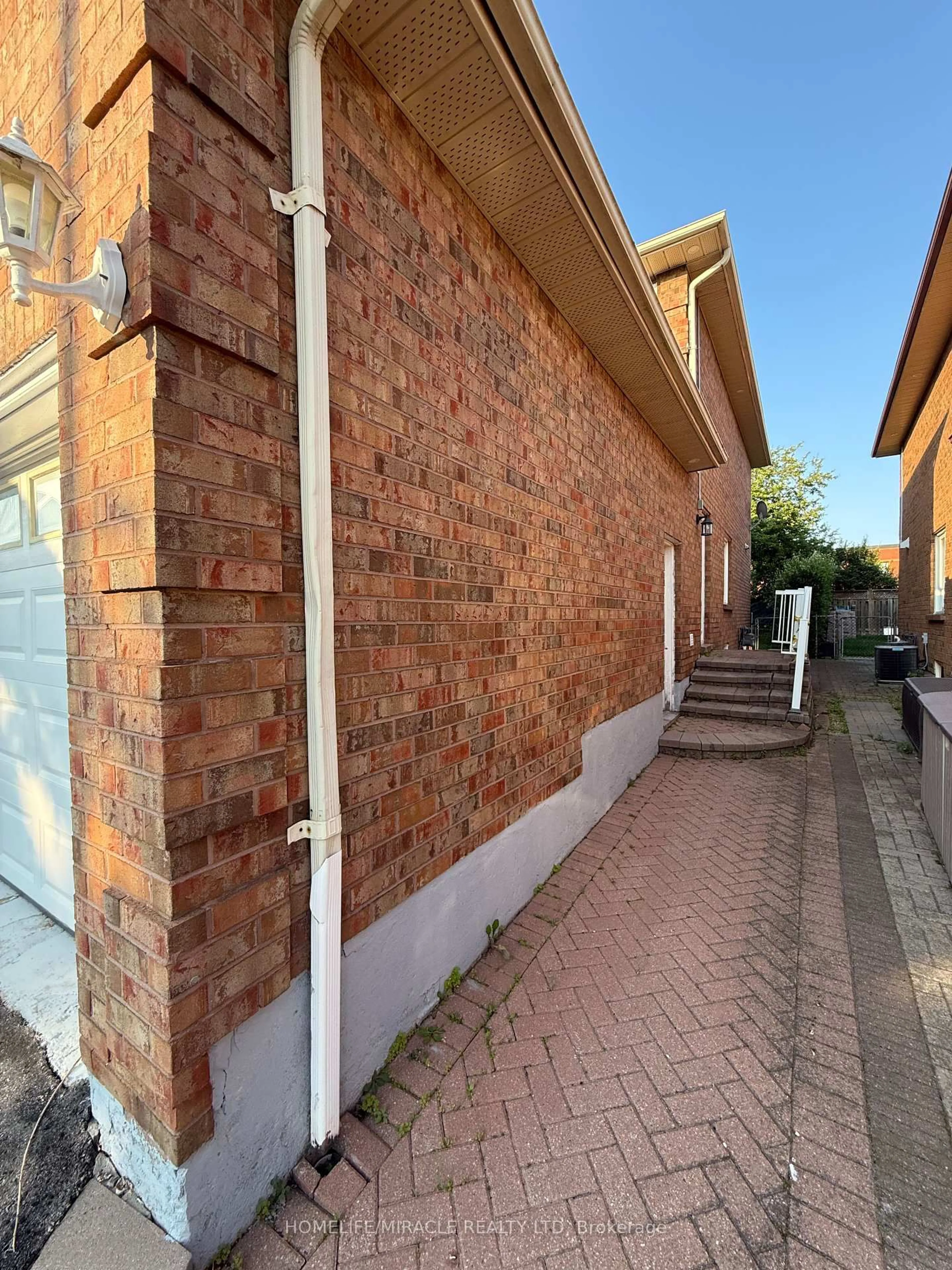 Home with brick exterior material, street for 15 Brice St, Vaughan Ontario L6A 1A8
