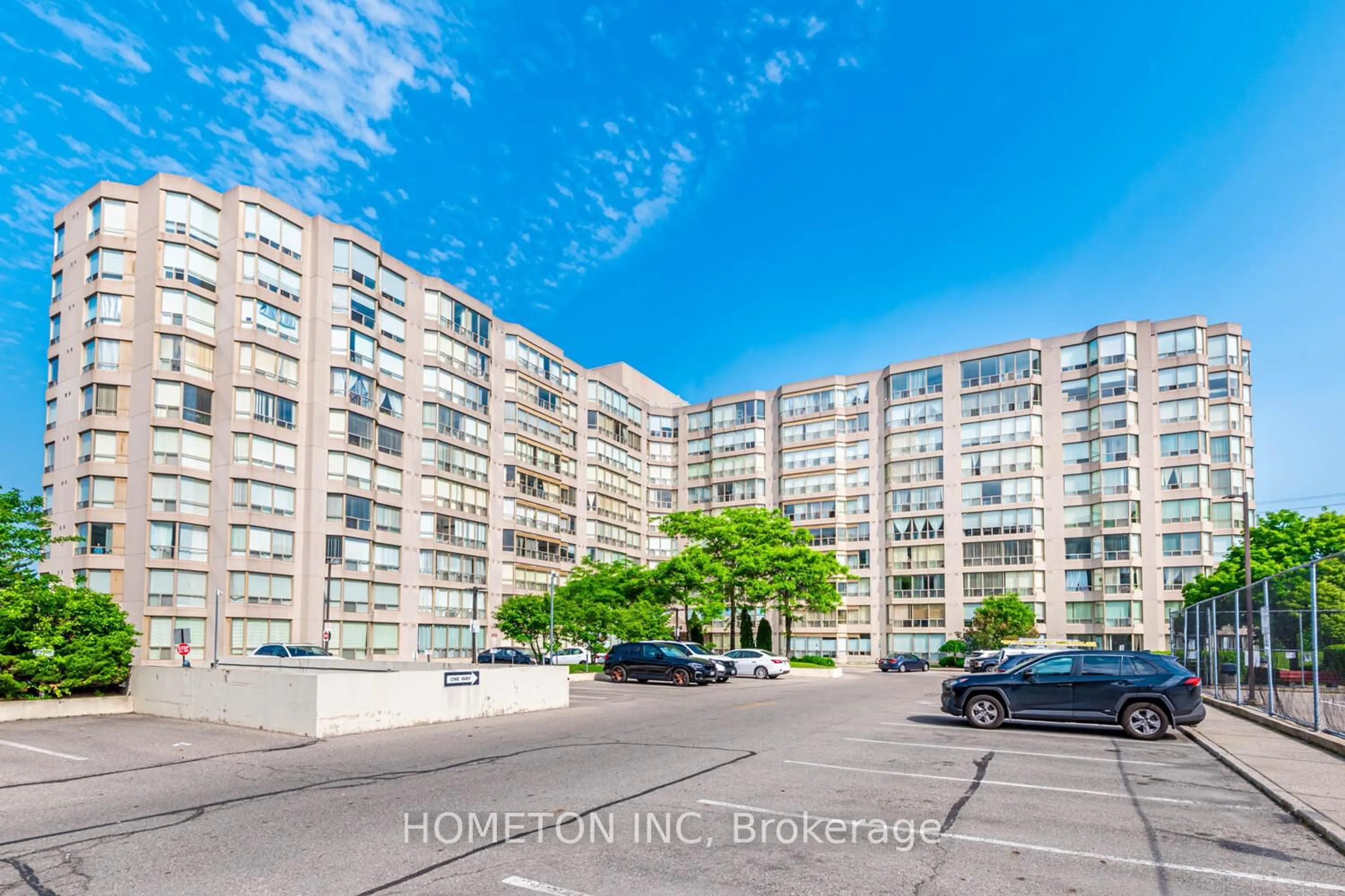 Unknown for 309 Major Mackenzie Dr #323, Richmond Hill Ontario L4C 9V5