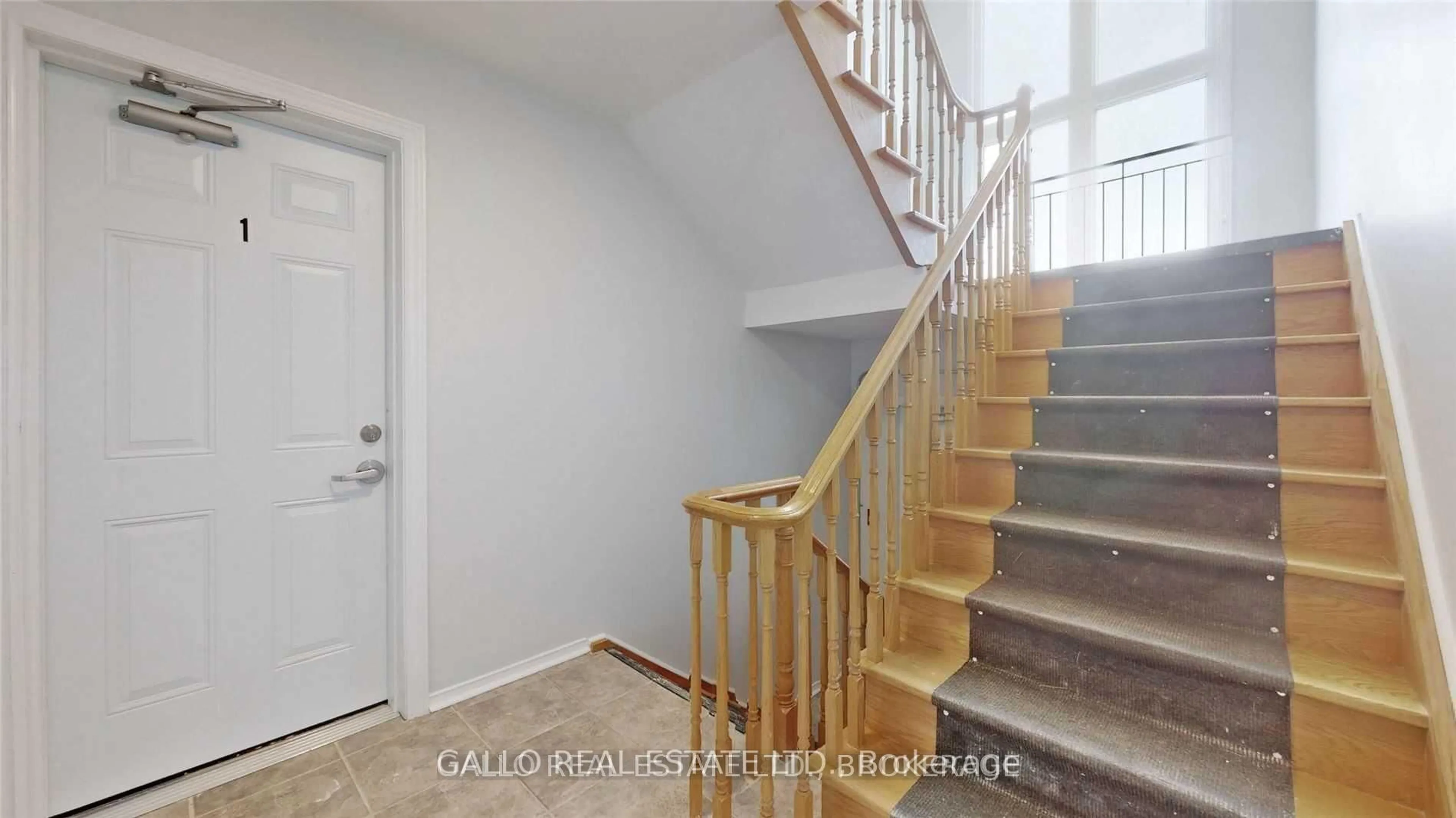 Unknown for 40 Ash St, Uxbridge Ontario L9P 1E2