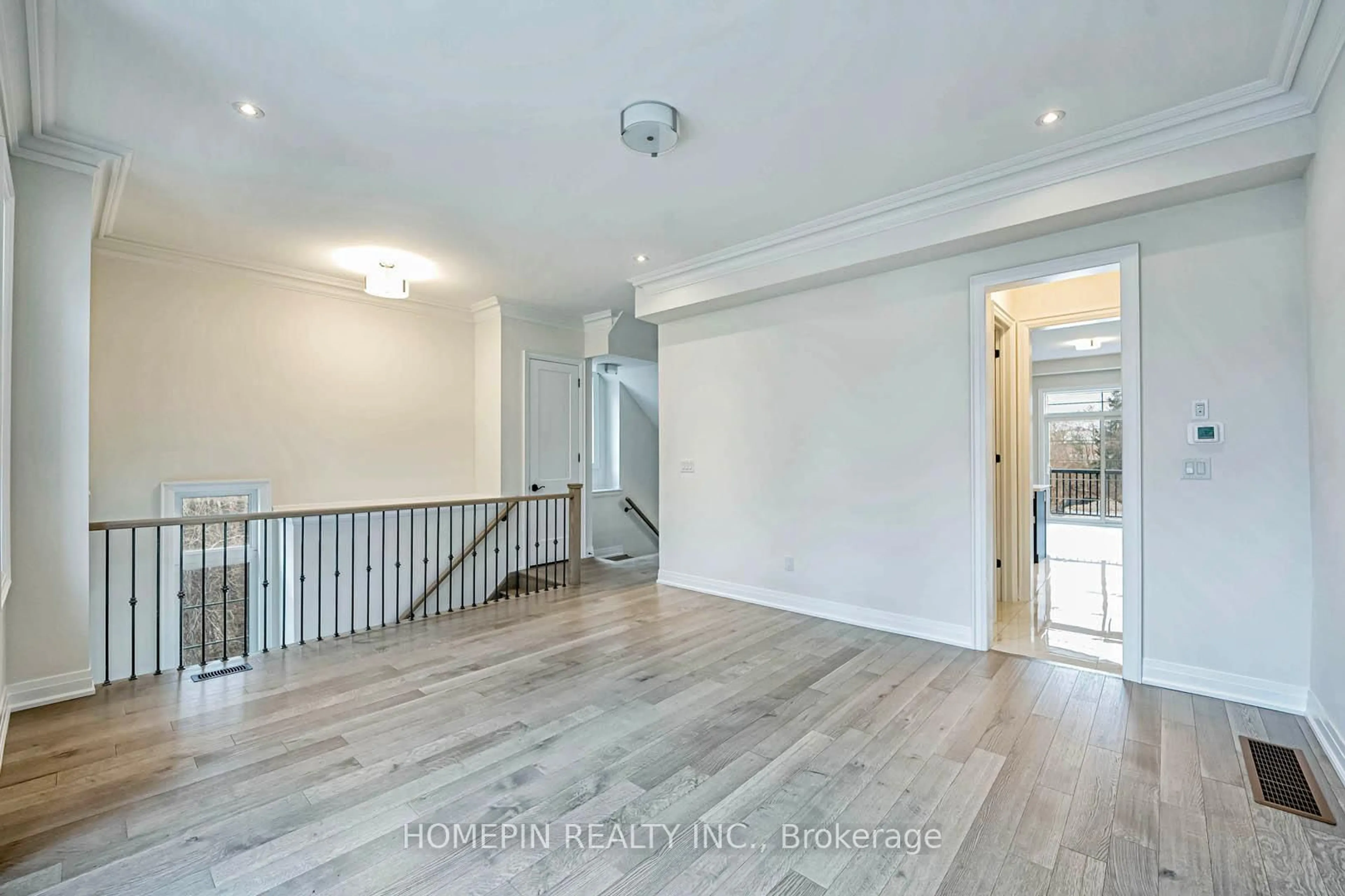 Unknown for 8 Gardeners Lane, Markham Ontario L6C 3L5