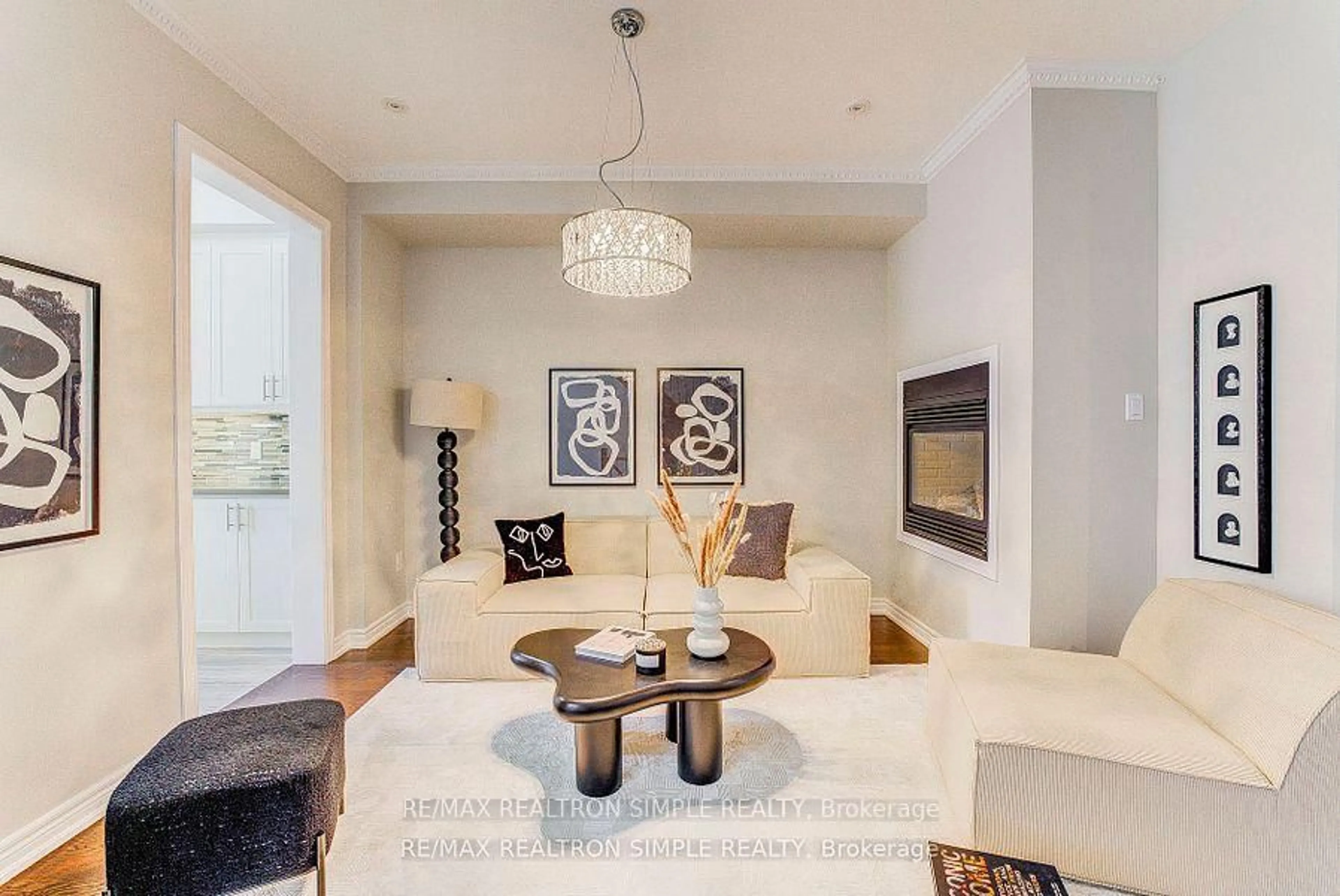 Living room with furniture, unknown for 61 Memon Pl, Markham Ontario L6E 0S1