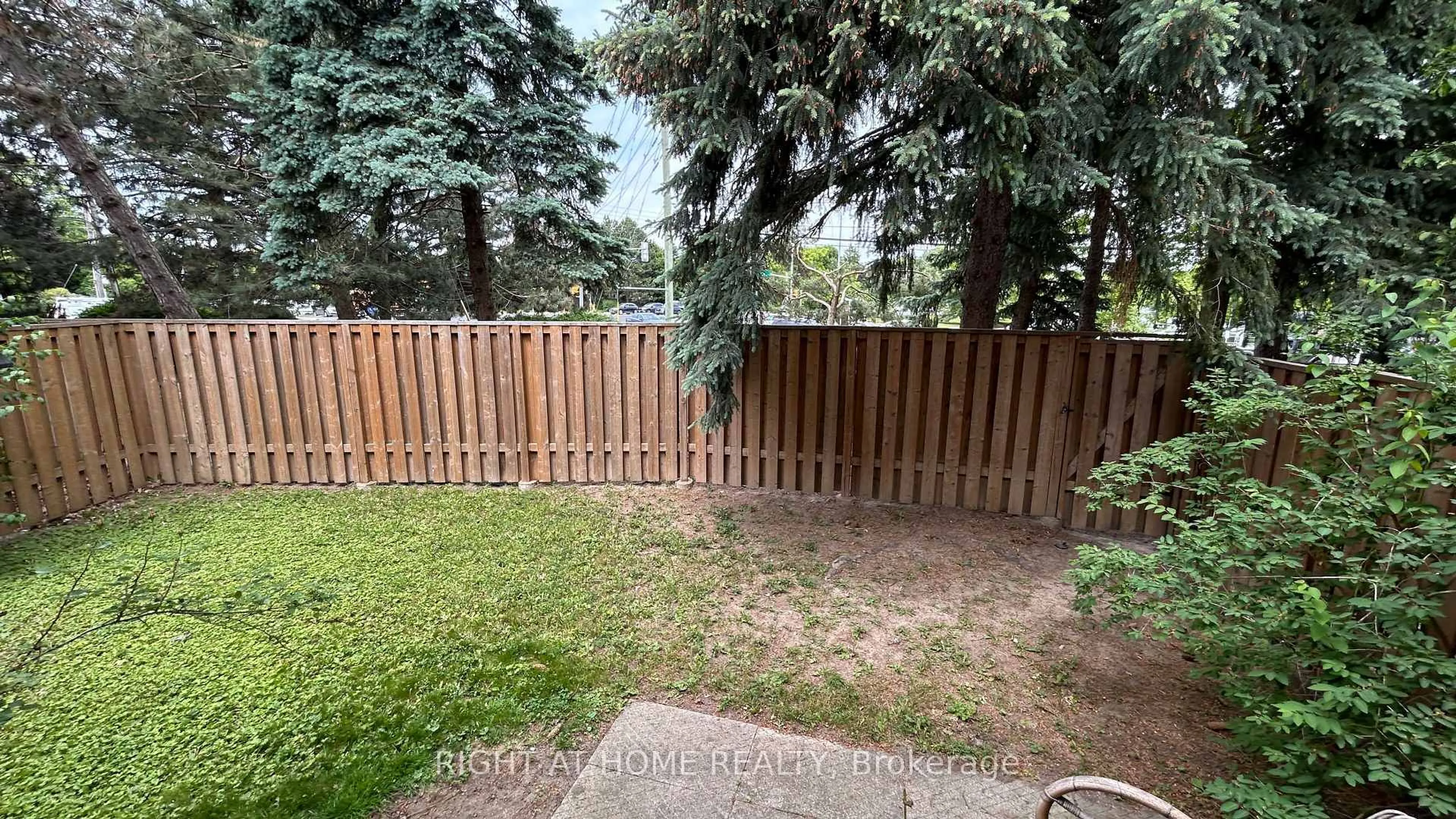 Patio, forest/trees view for 26 Niles Way #327, Markham Ontario L3T 5B8