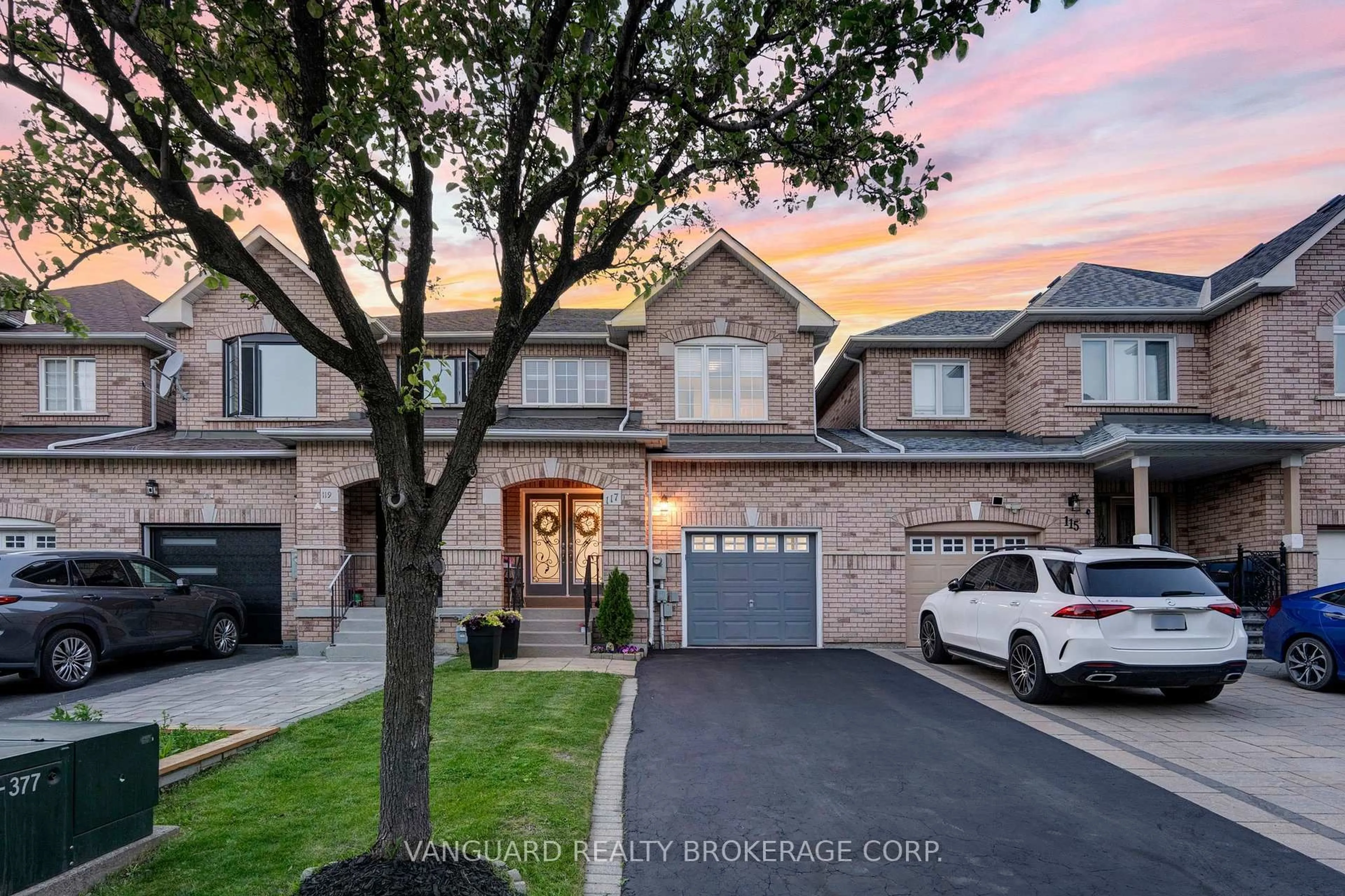 Home with brick exterior material, street for 117 Gianmarco Way, Vaughan Ontario L6A 3J2