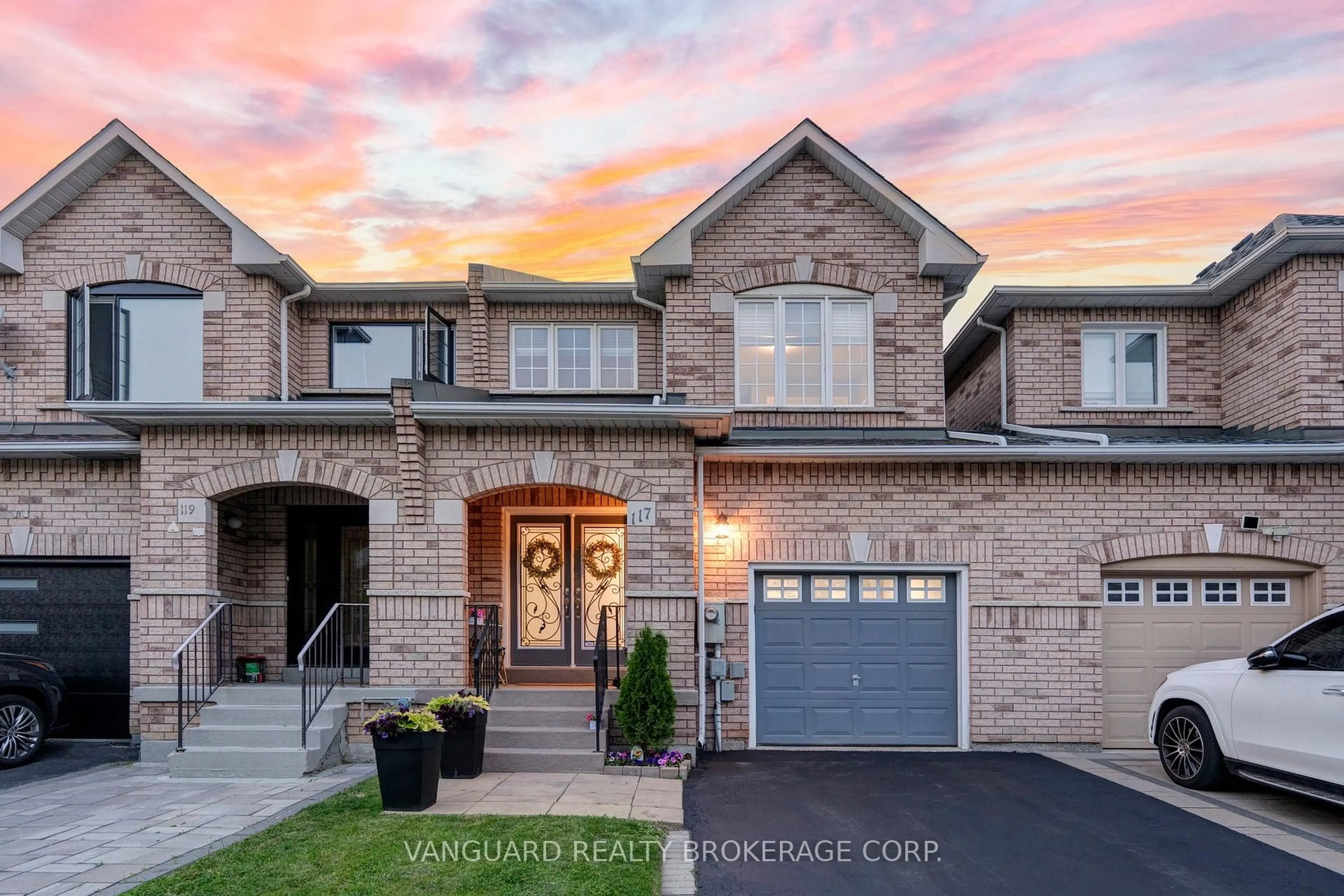 Home with brick exterior material, street for 117 Gianmarco Way, Vaughan Ontario L6A 3J2