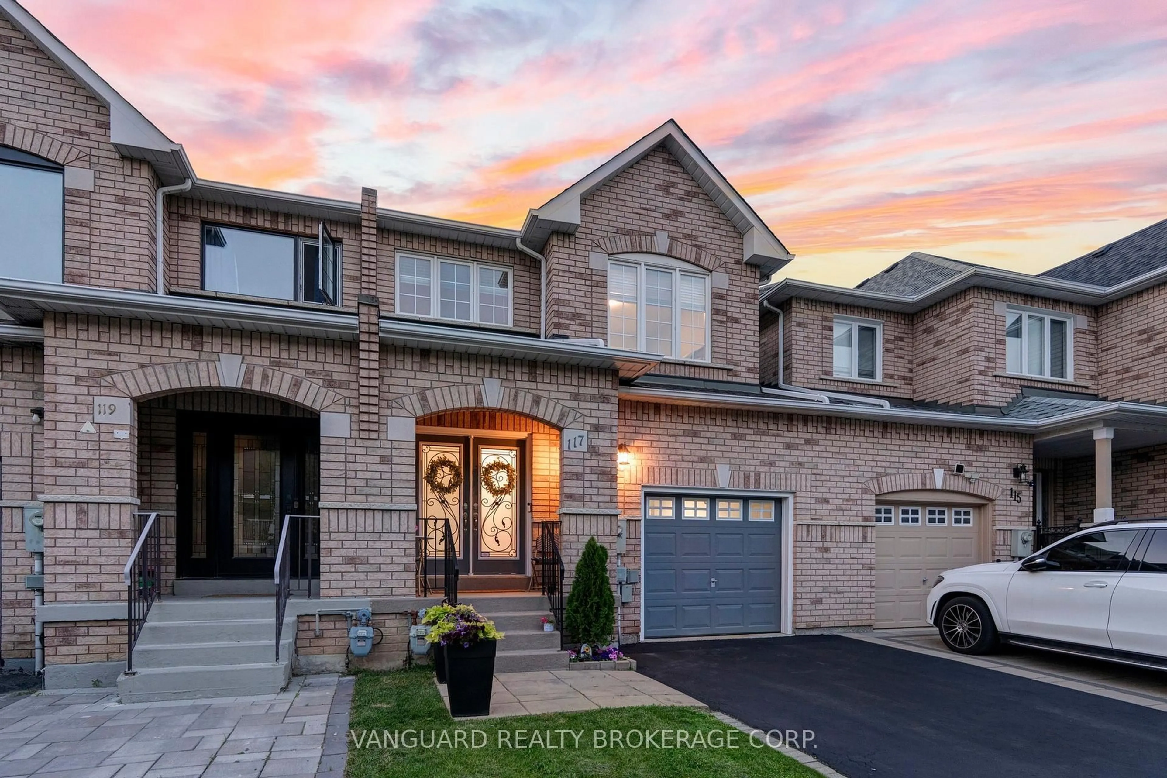 Home with brick exterior material, street for 117 Gianmarco Way, Vaughan Ontario L6A 3J2