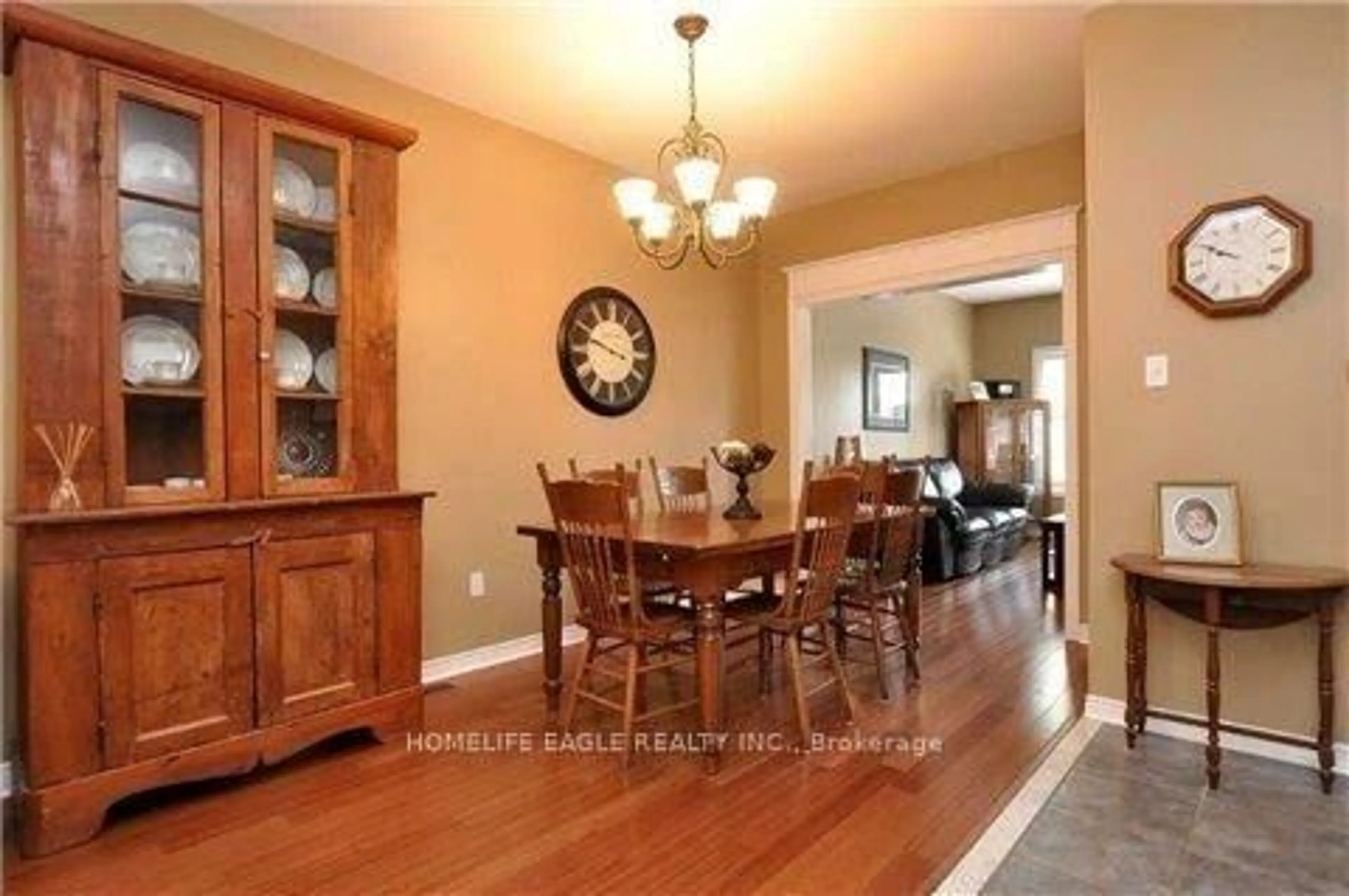 Dining room, unknown for 184 Denise Circ, Newmarket Ontario L3X 2K2