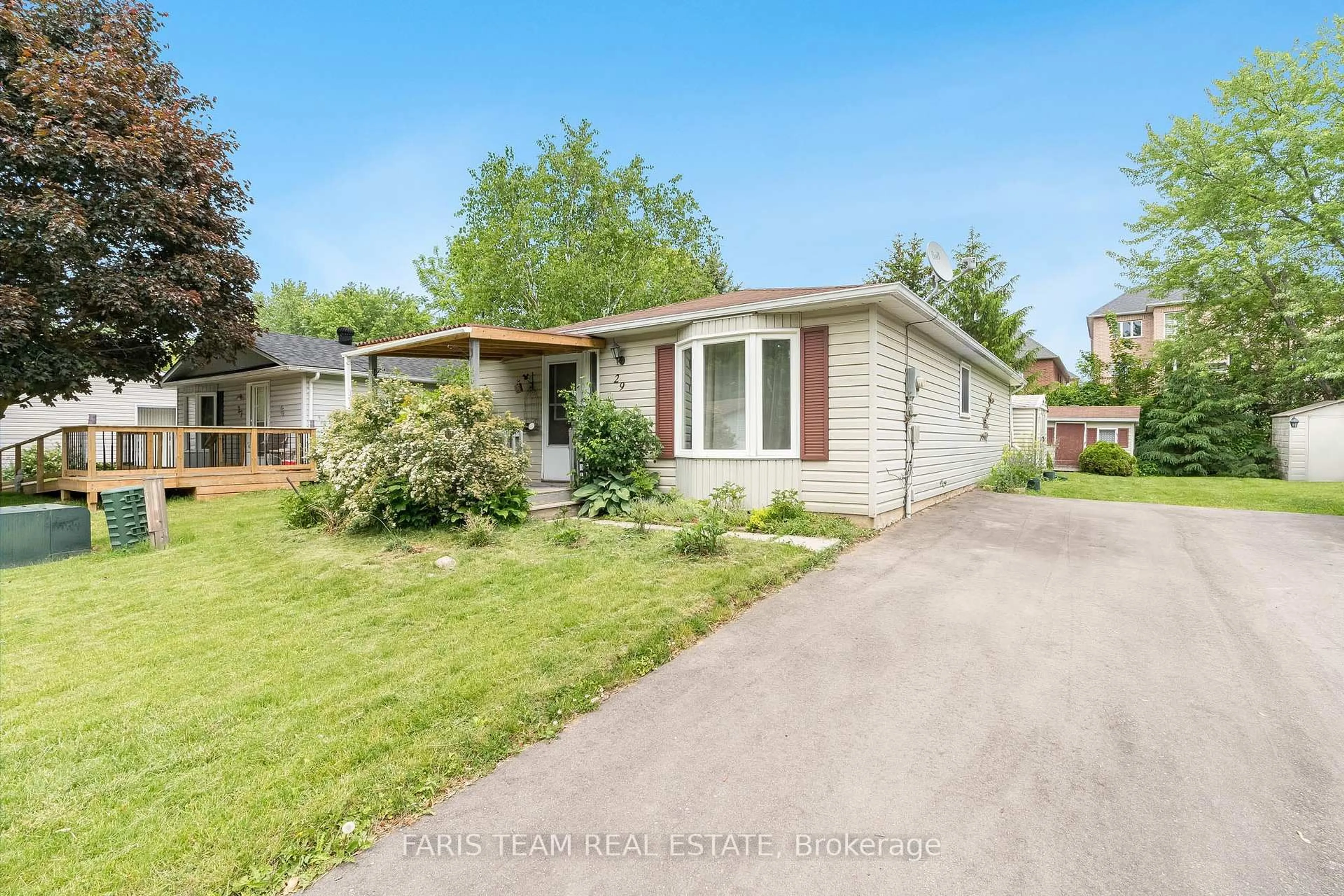Unknown for 29 Royal Oak Dr, Innisfil Ontario L0L 1L0
