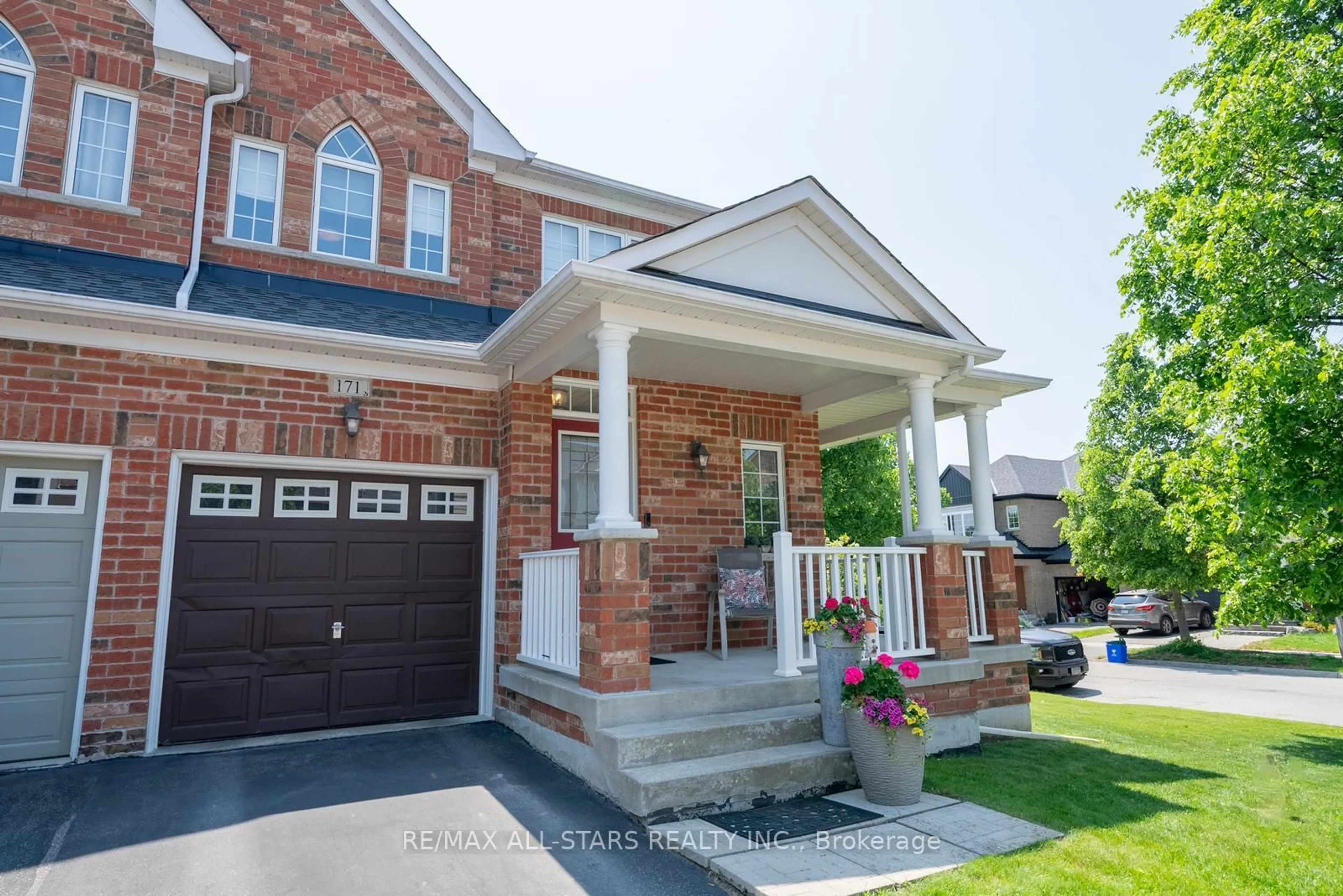 Home with brick exterior material, street for 171 James Ratcliff Ave, Whitchurch-Stouffville Ontario L4A 0L5