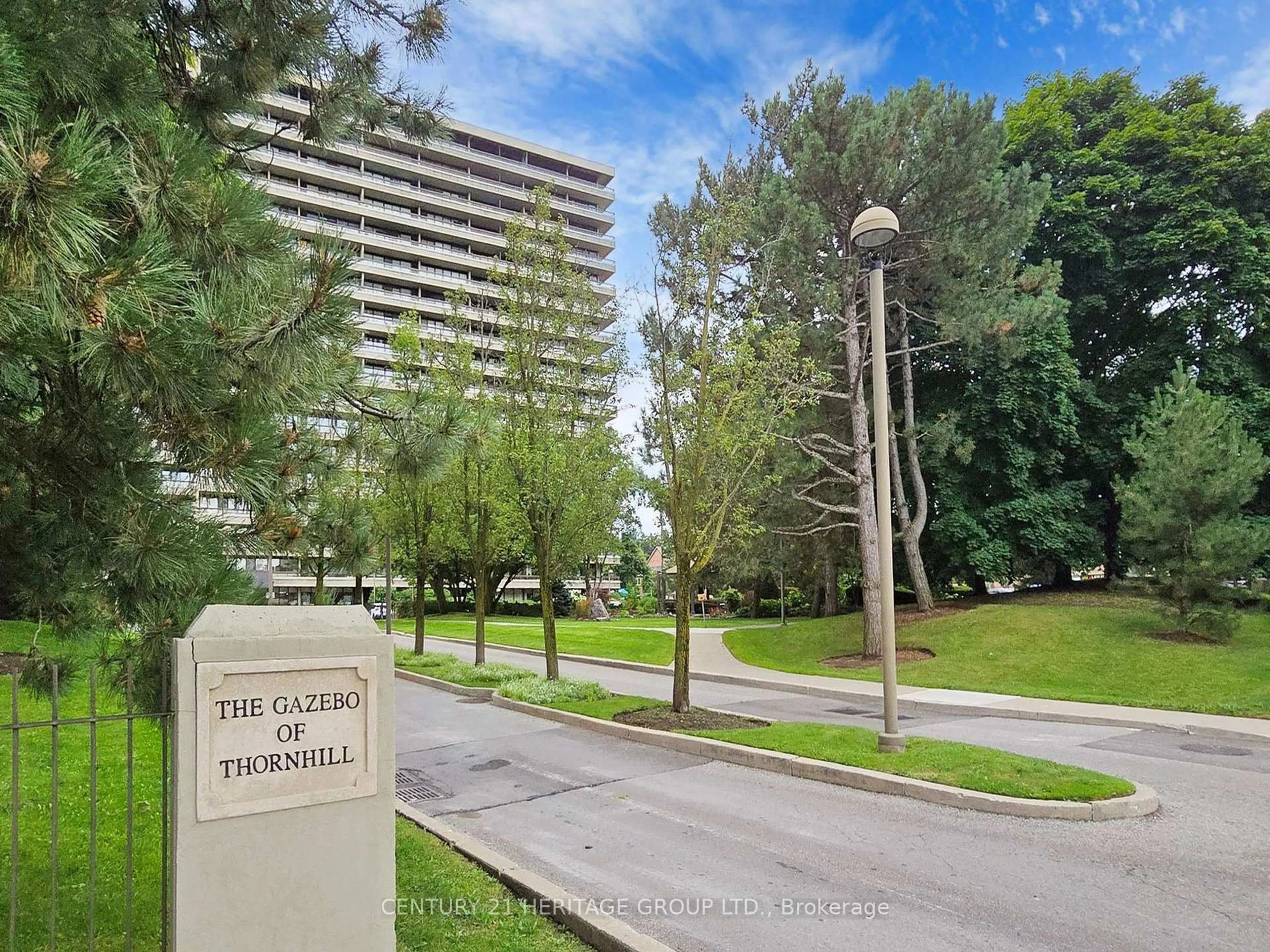 Unknown for 8111 Yonge St #1212, Markham Ontario L3T 4V9